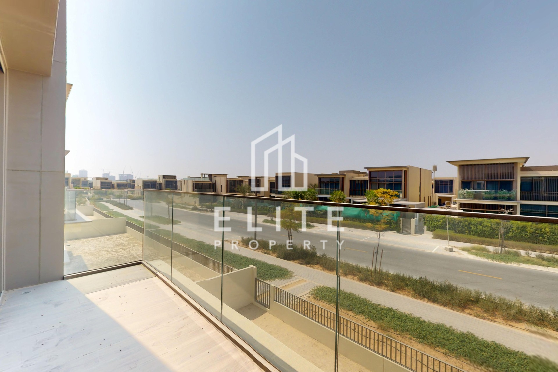 FAIRMONT RESIDENCES