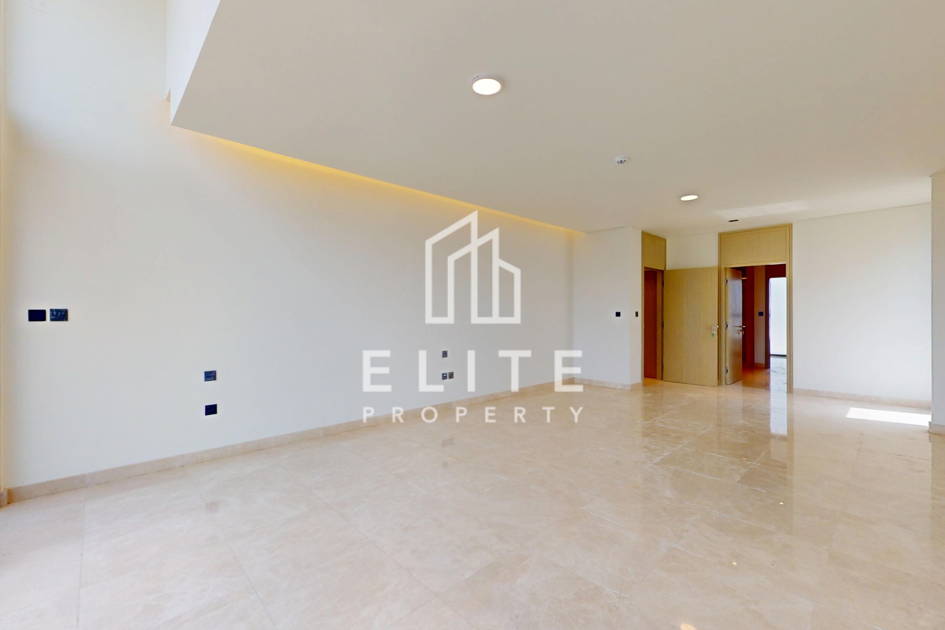 FAIRMONT RESIDENCES