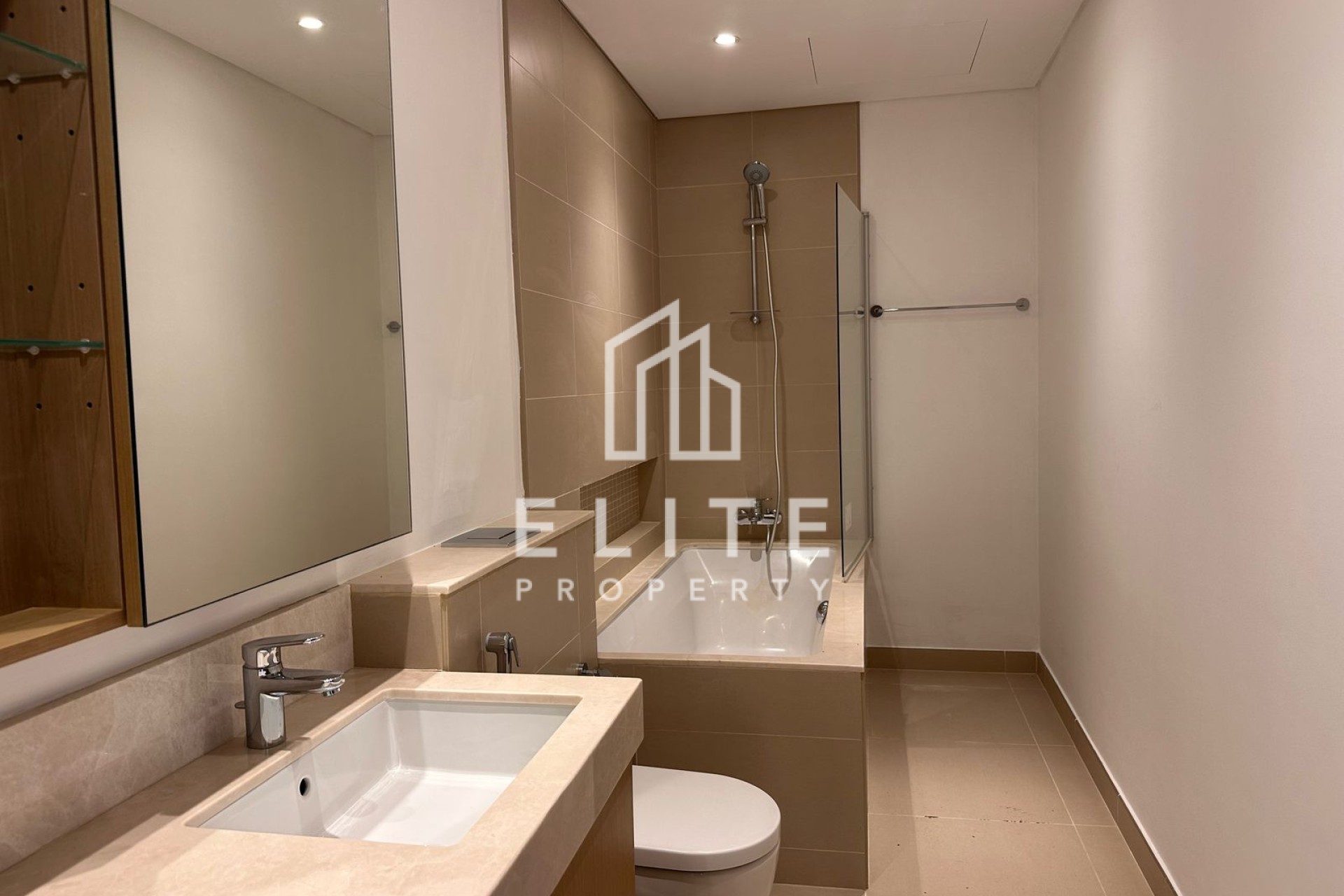 FAIRMONT RESIDENCES