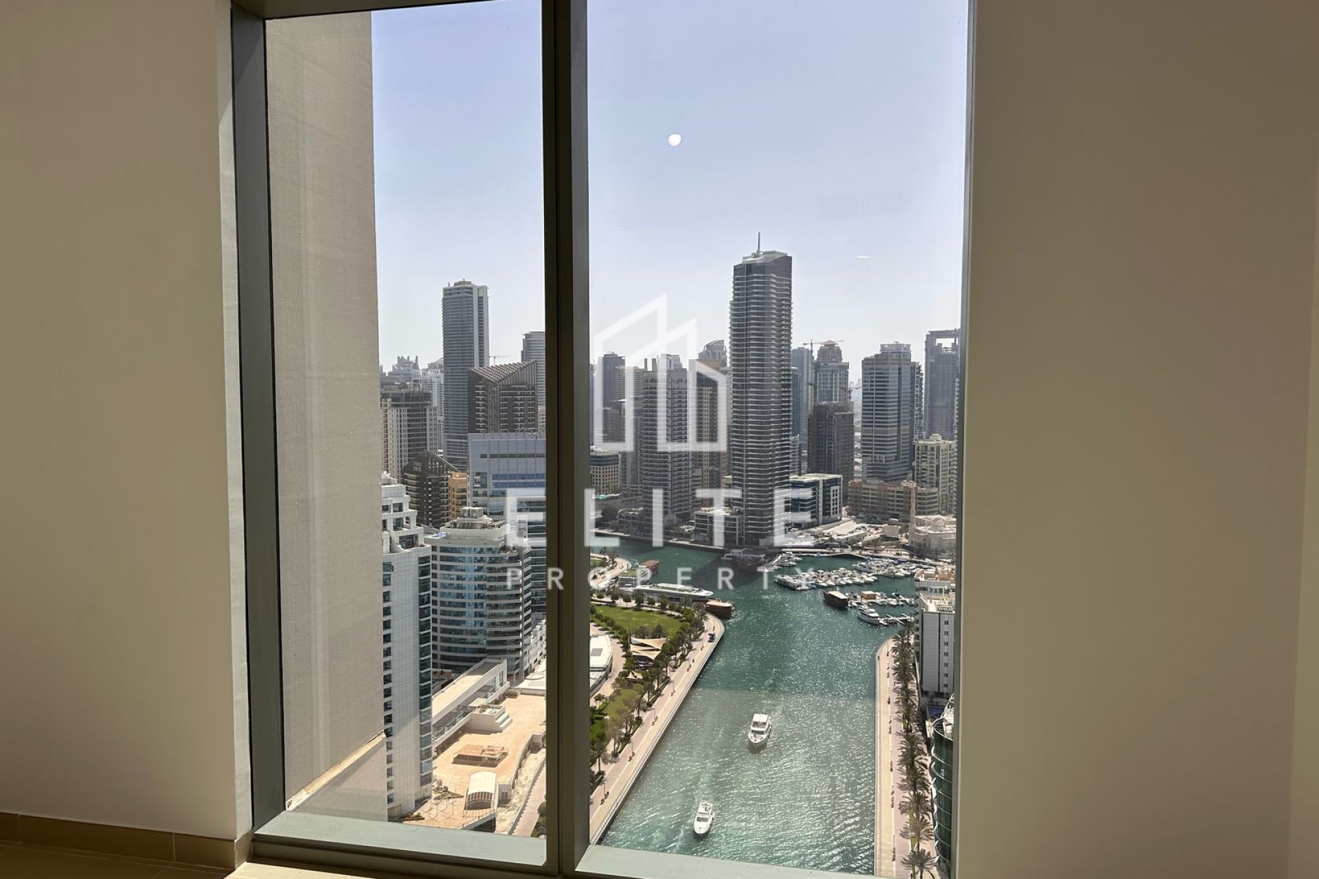 FAIRMONT RESIDENCES