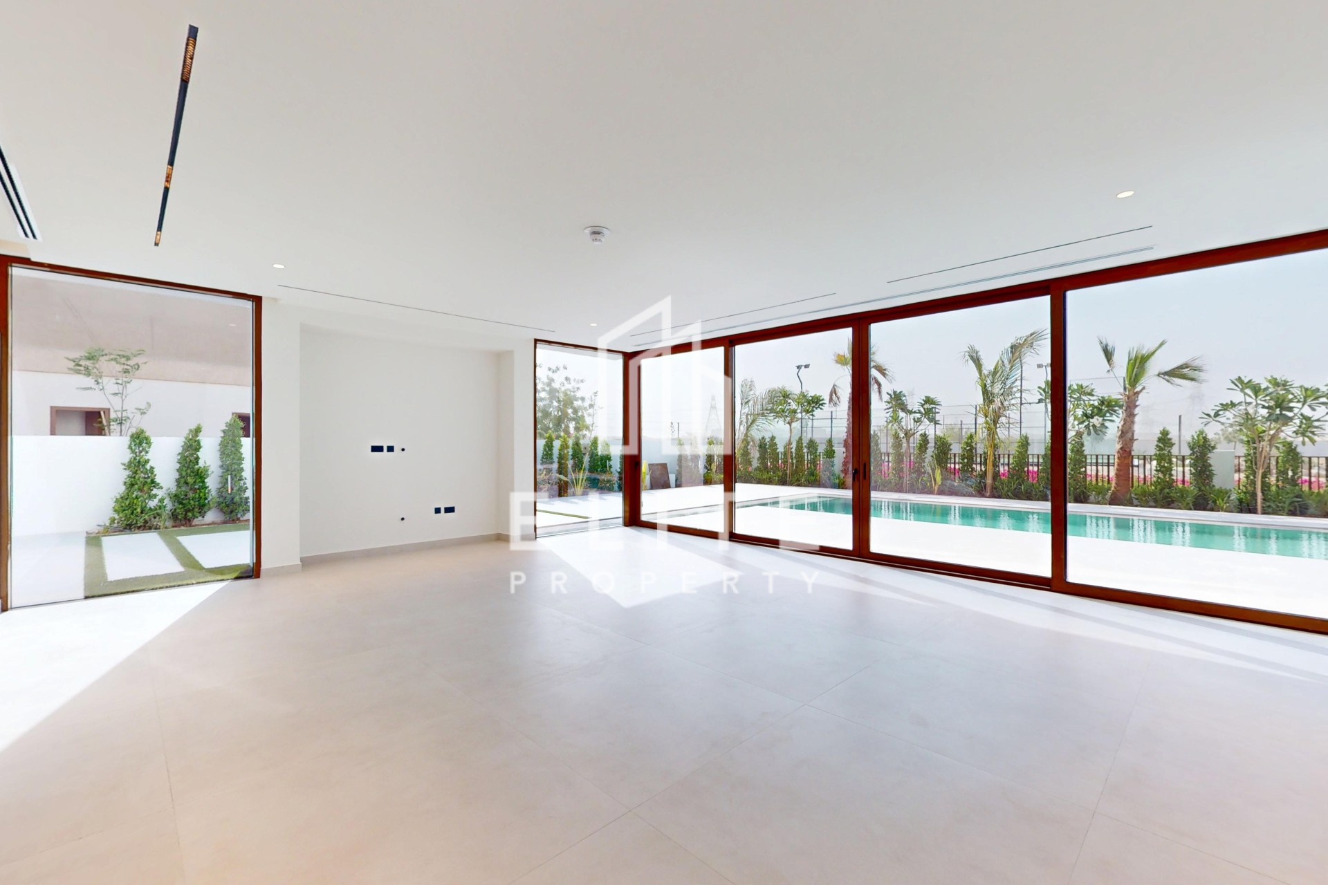 FAIRMONT RESIDENCES