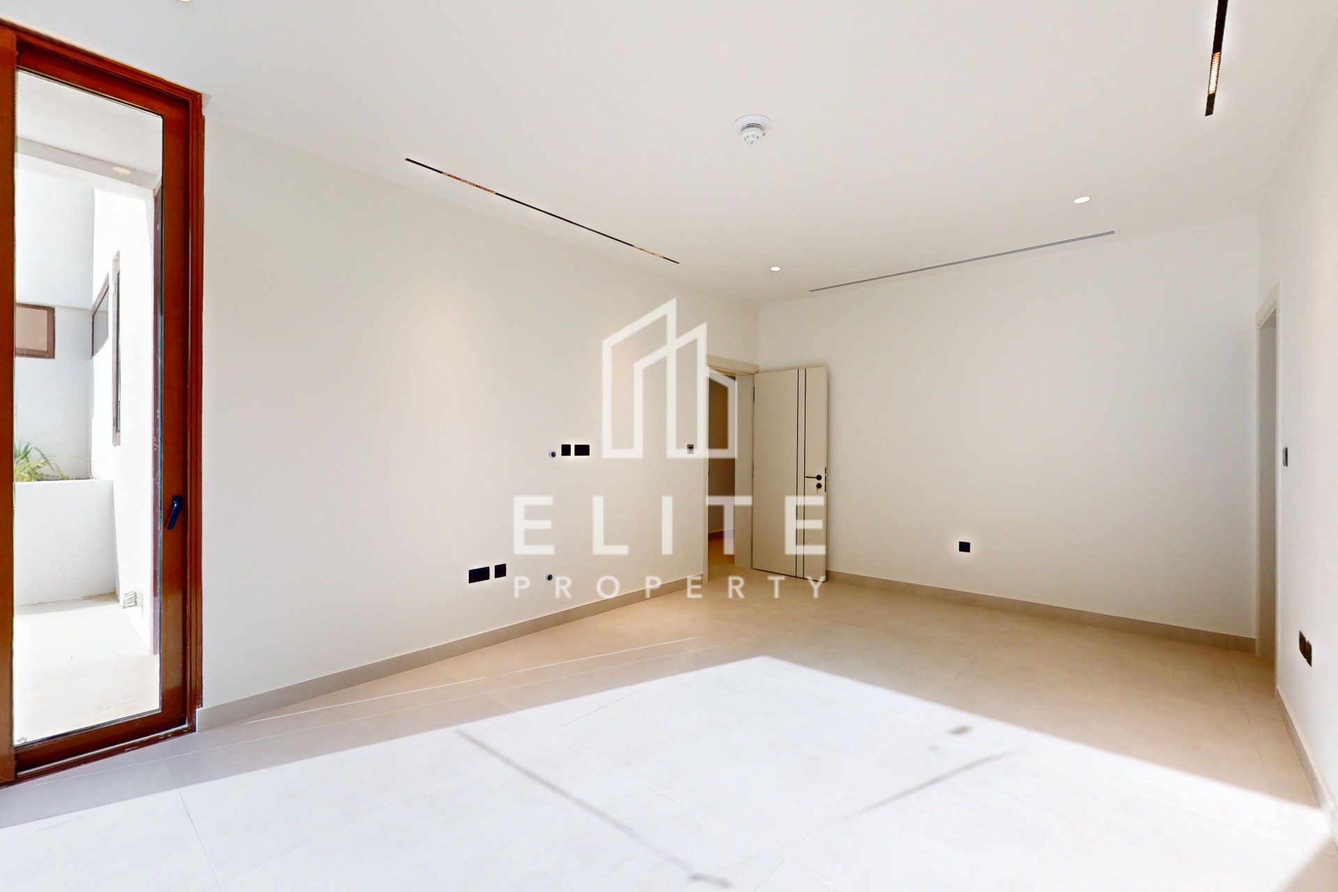FAIRMONT RESIDENCES