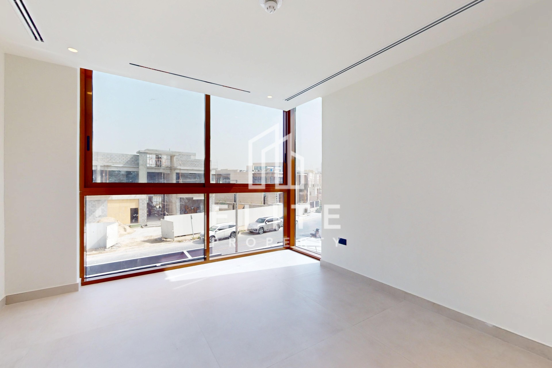 FAIRMONT RESIDENCES