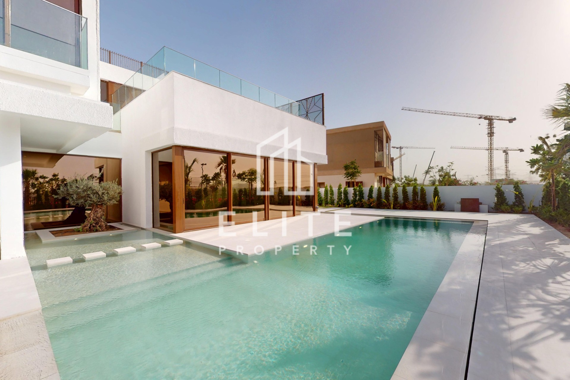 FAIRMONT RESIDENCES