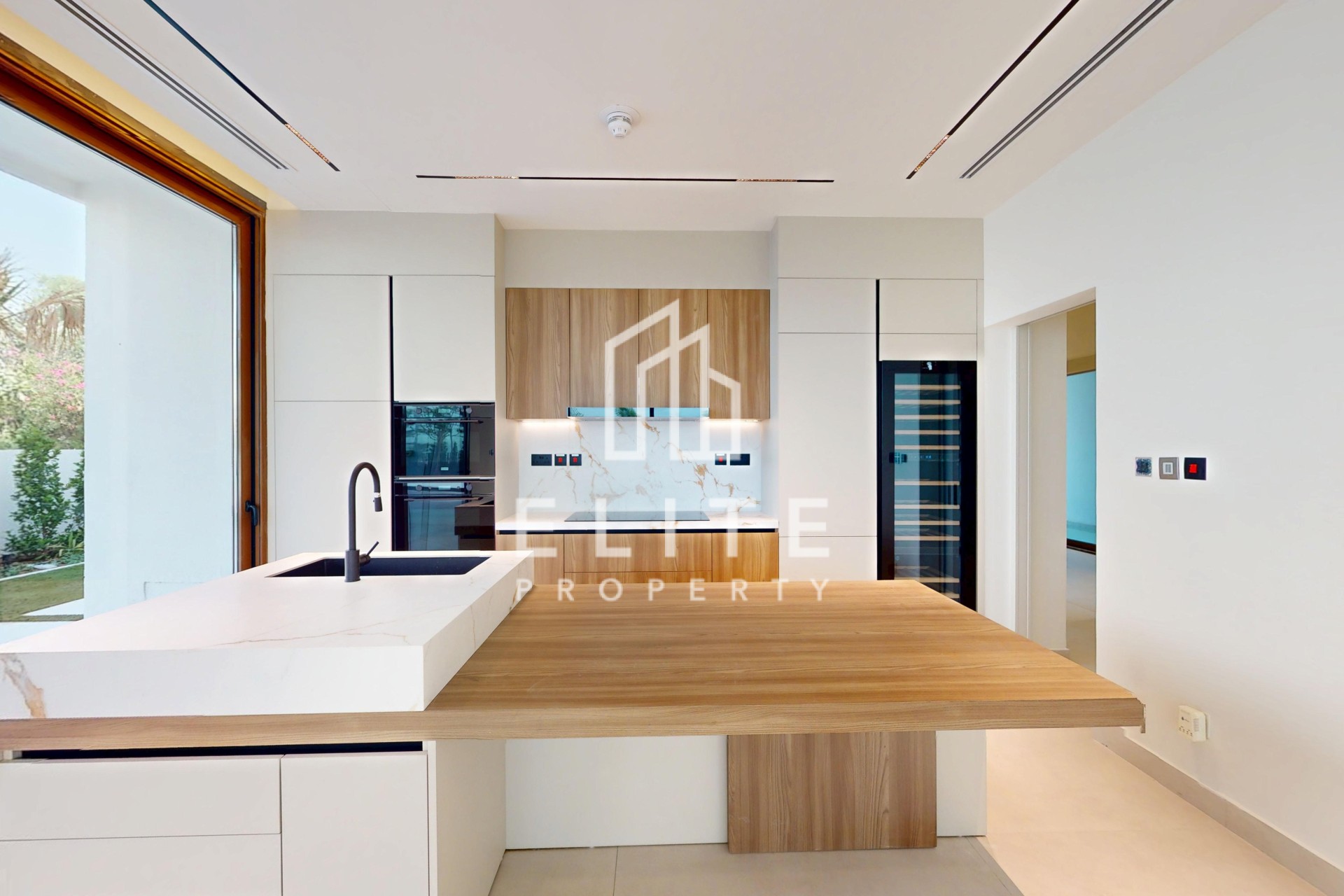 FAIRMONT RESIDENCES