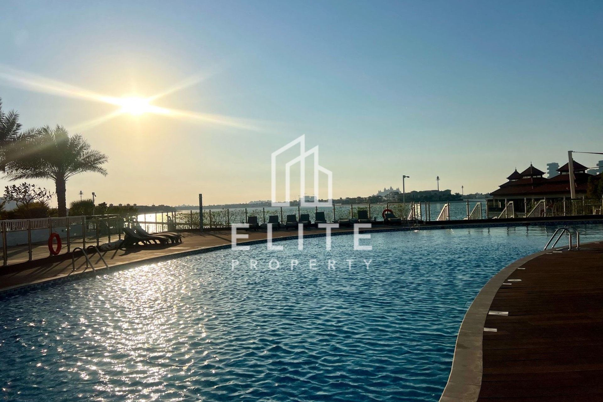 FAIRMONT RESIDENCES