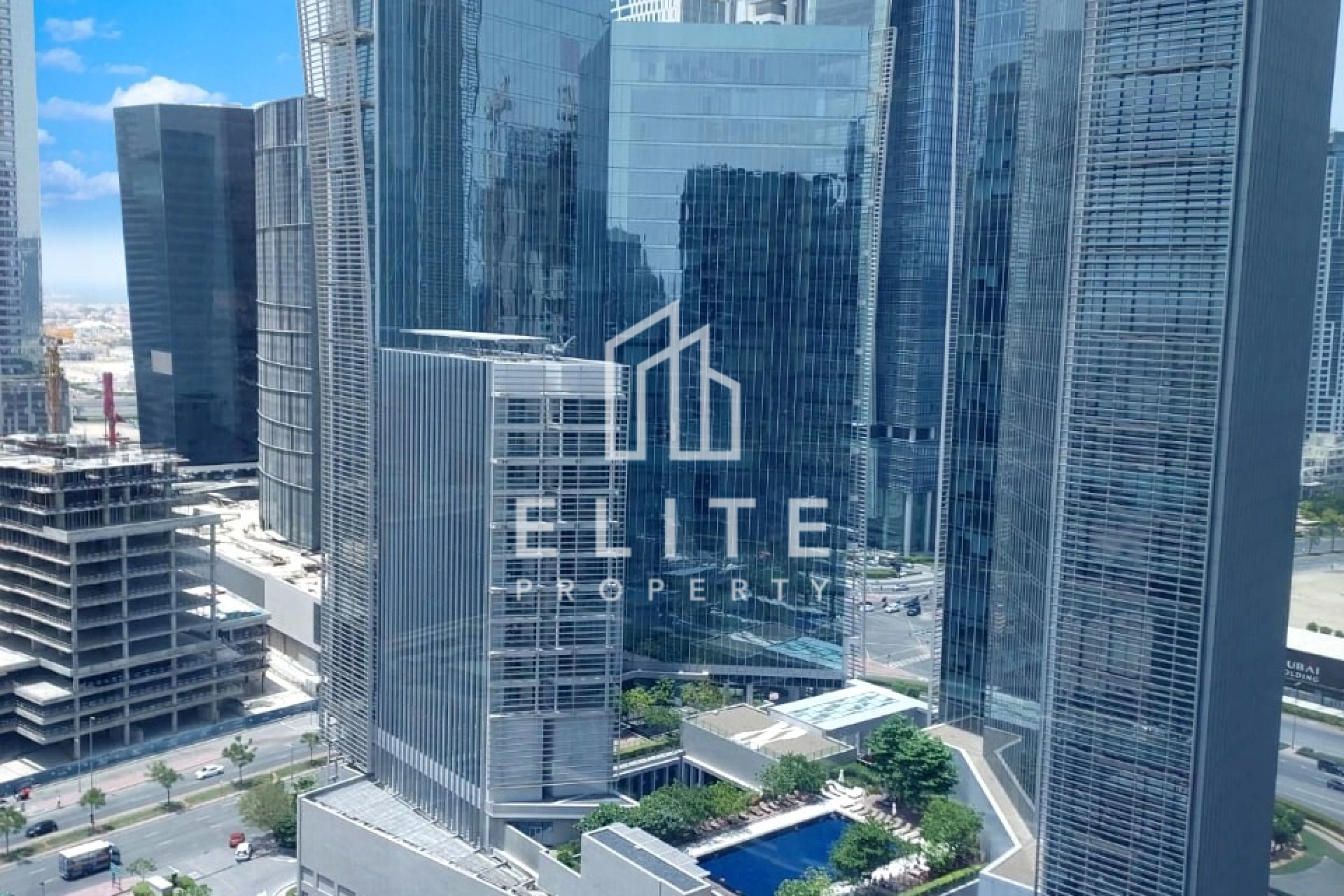 FAIRMONT RESIDENCES