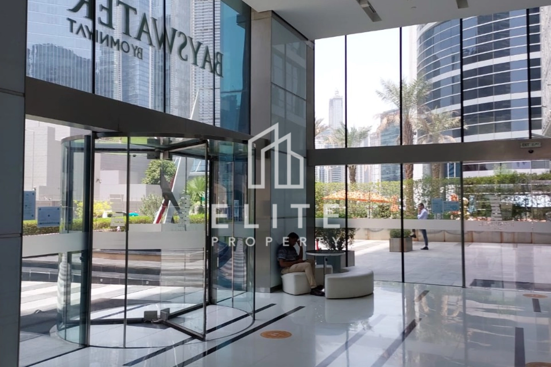 FAIRMONT RESIDENCES