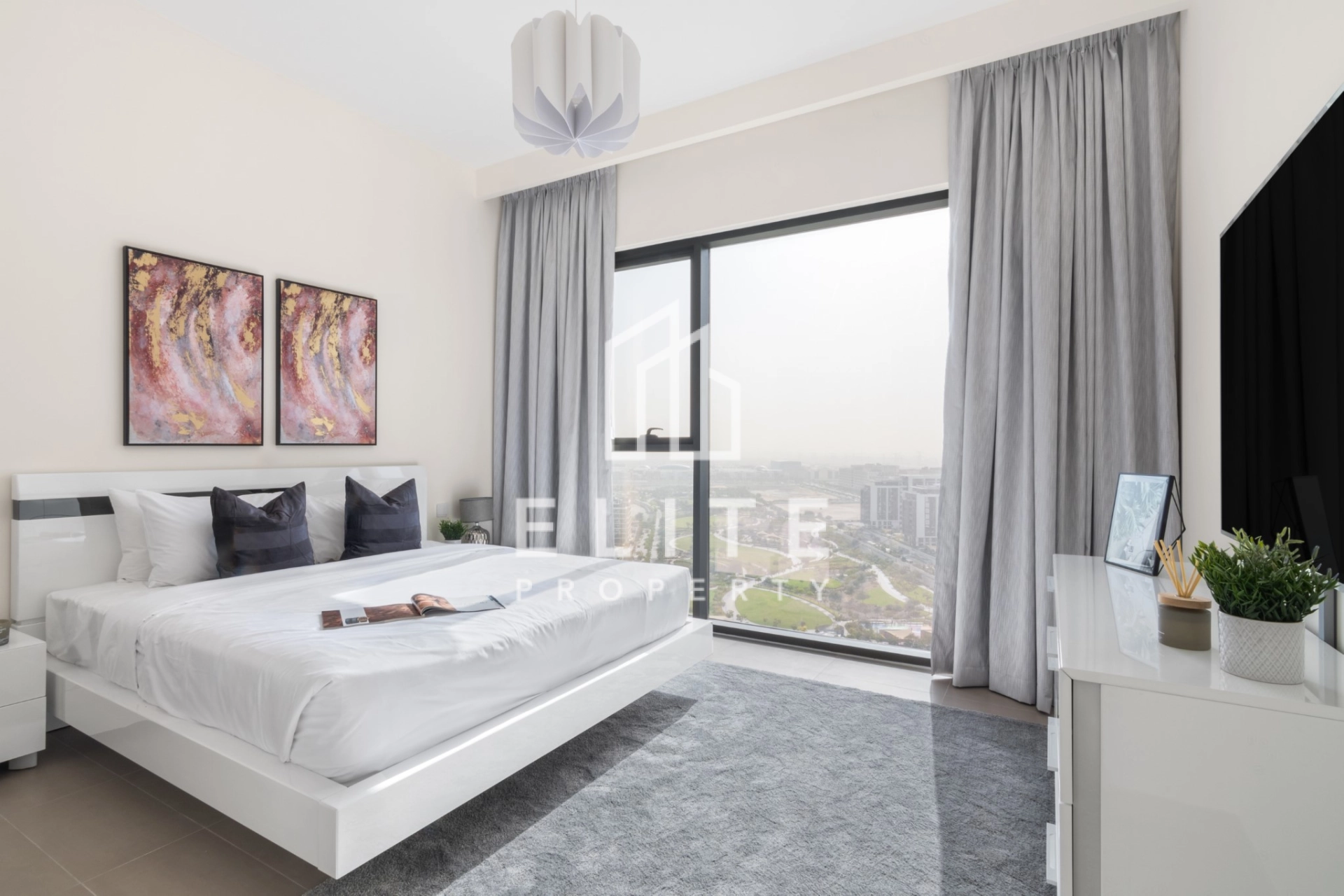 FAIRMONT RESIDENCES