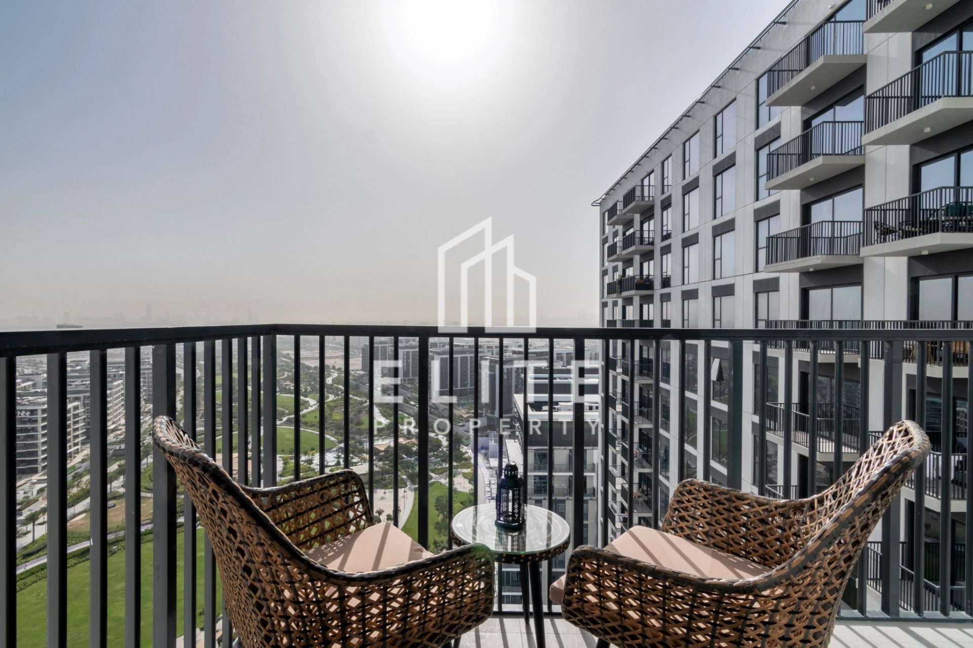 FAIRMONT RESIDENCES