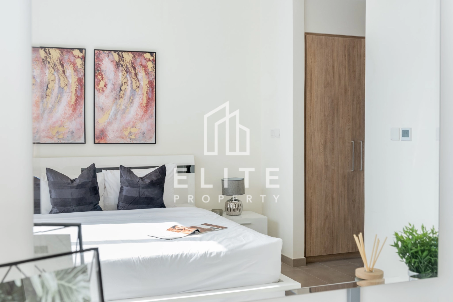 FAIRMONT RESIDENCES