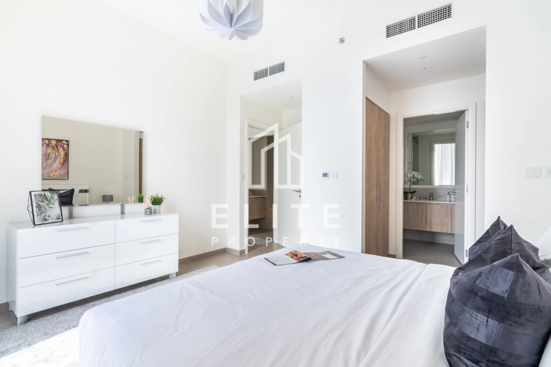 FAIRMONT RESIDENCES