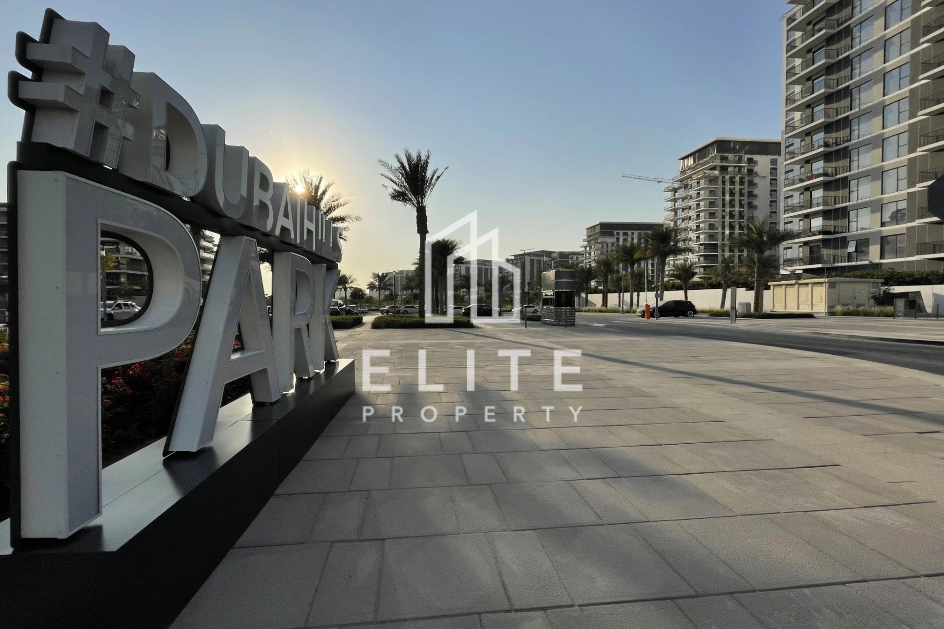 FAIRMONT RESIDENCES