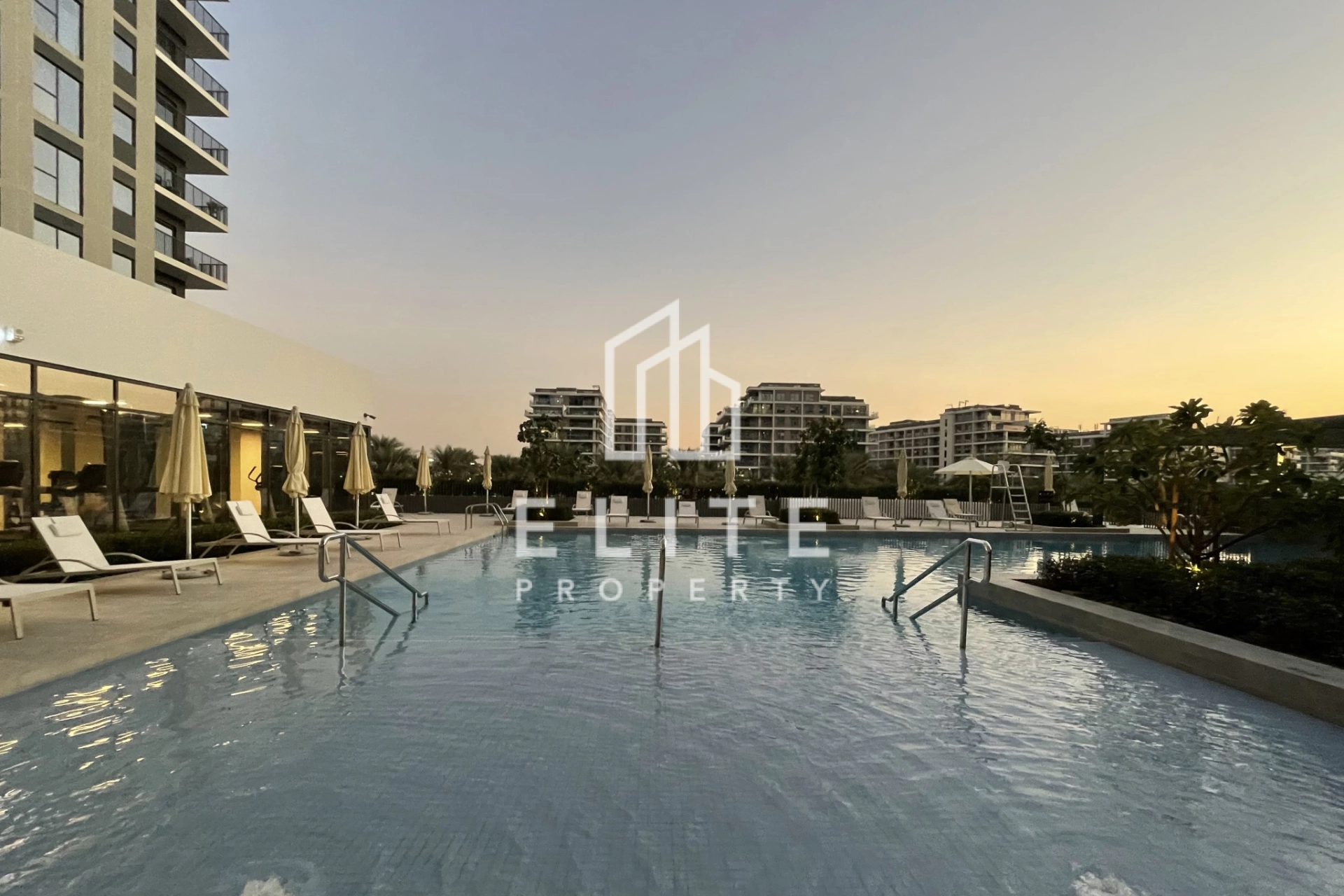 FAIRMONT RESIDENCES