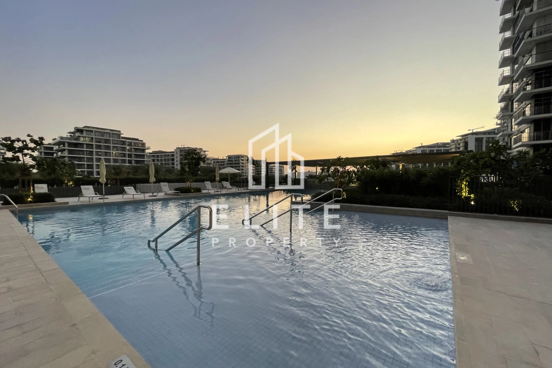 FAIRMONT RESIDENCES