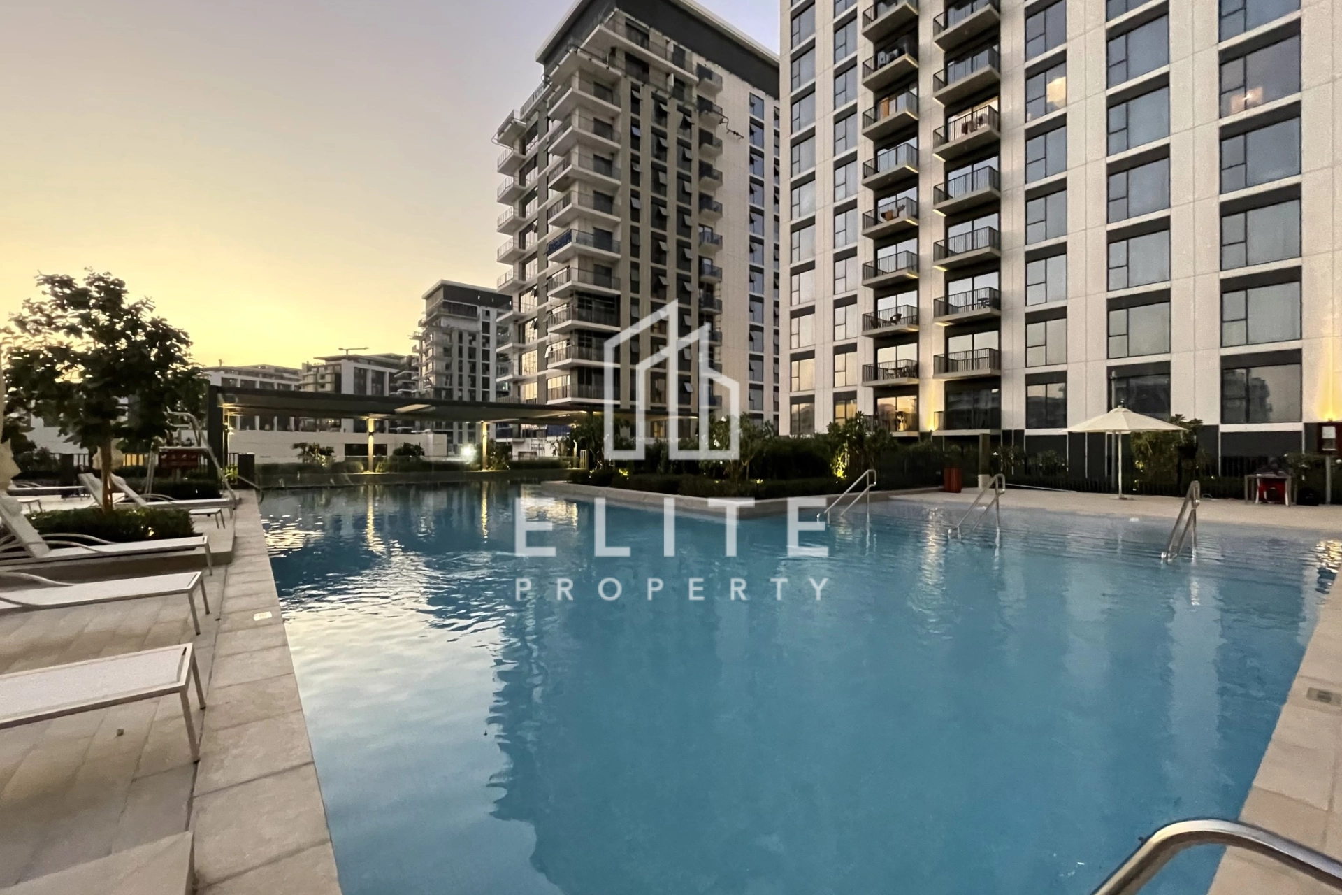 FAIRMONT RESIDENCES