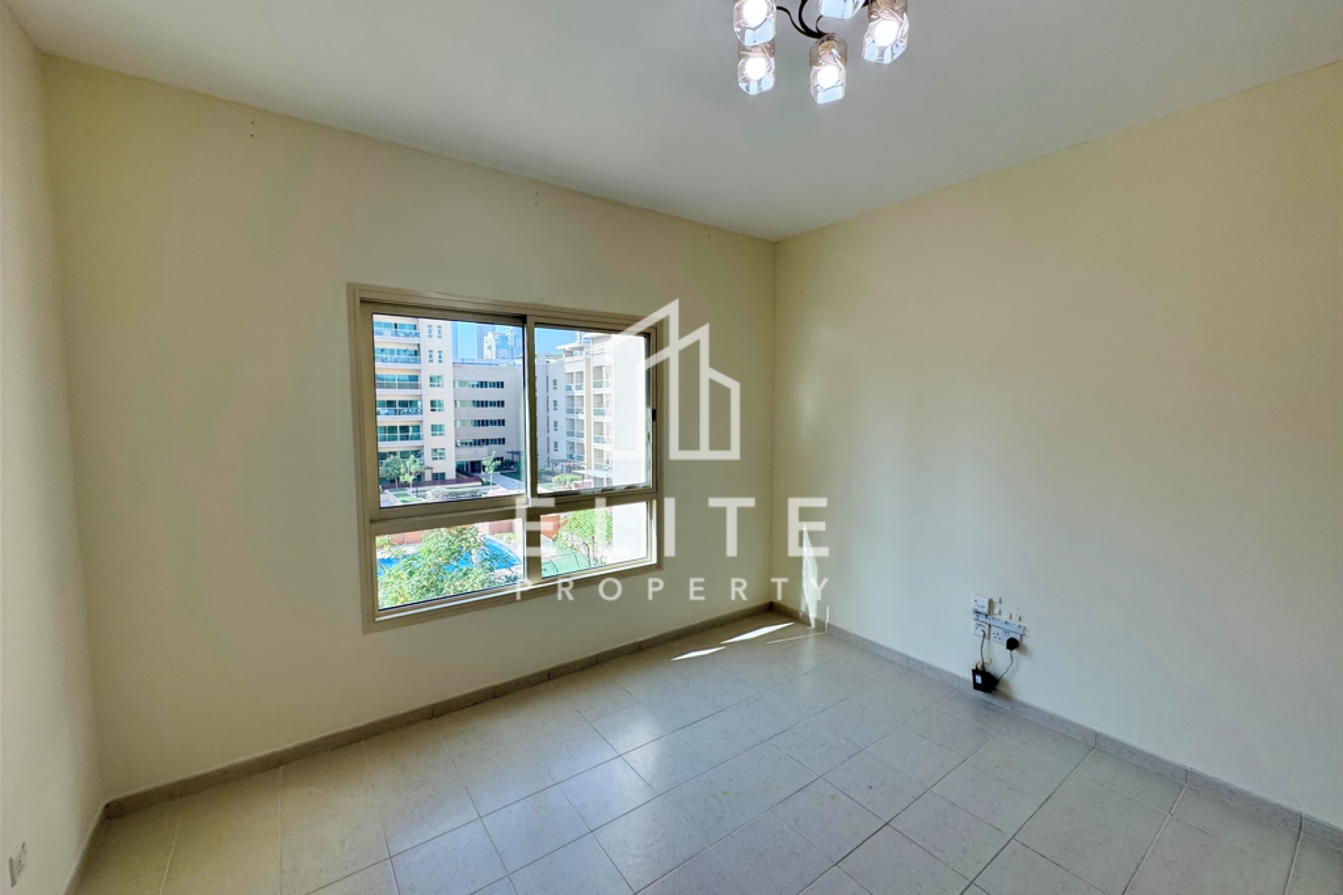 FAIRMONT RESIDENCES