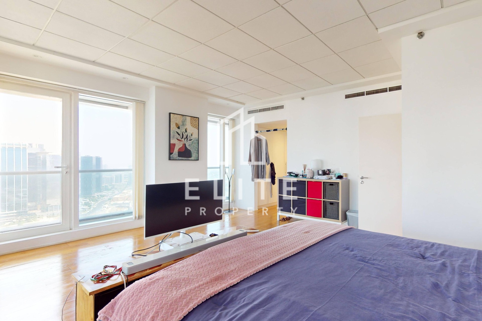 FAIRMONT RESIDENCES