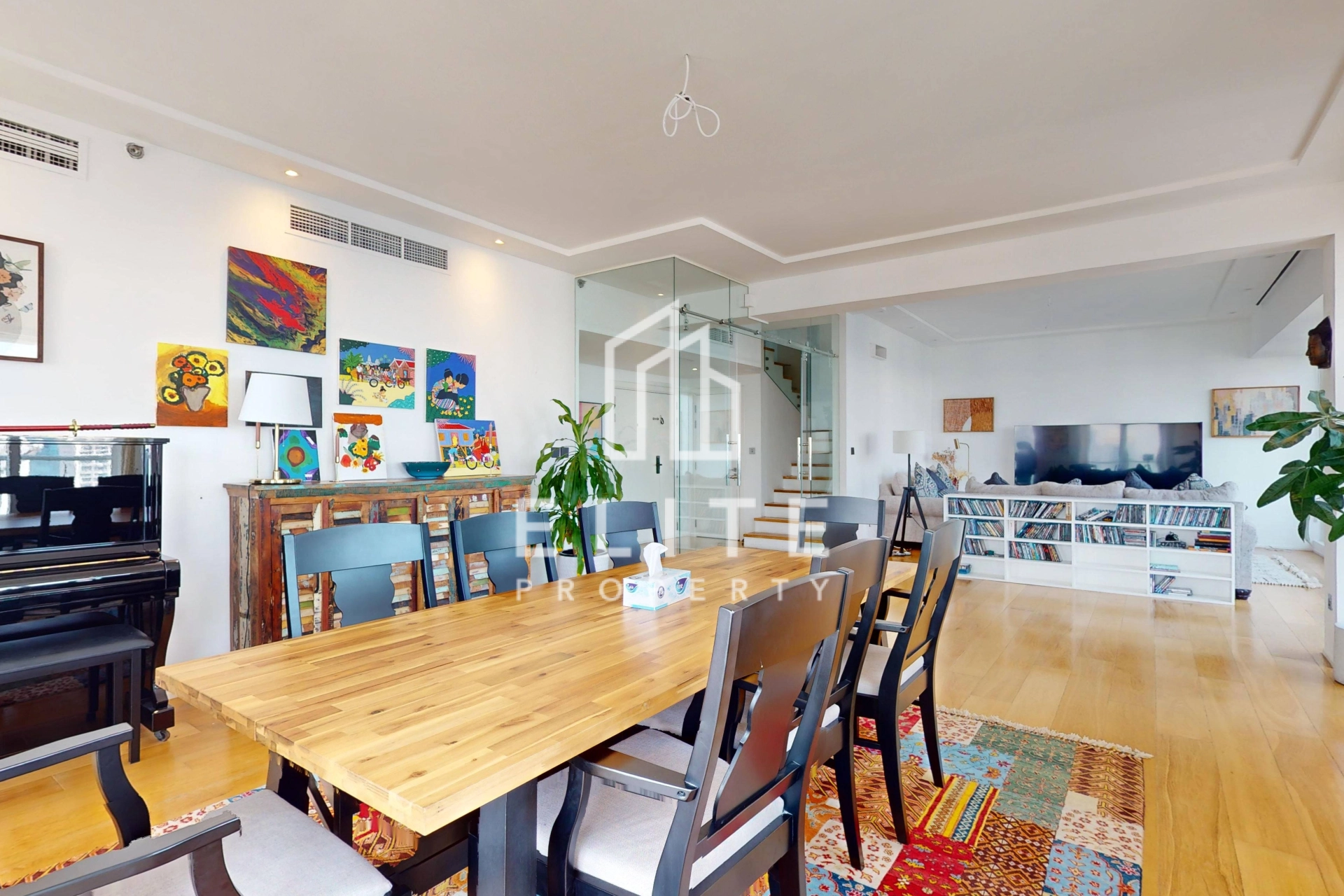 FAIRMONT RESIDENCES