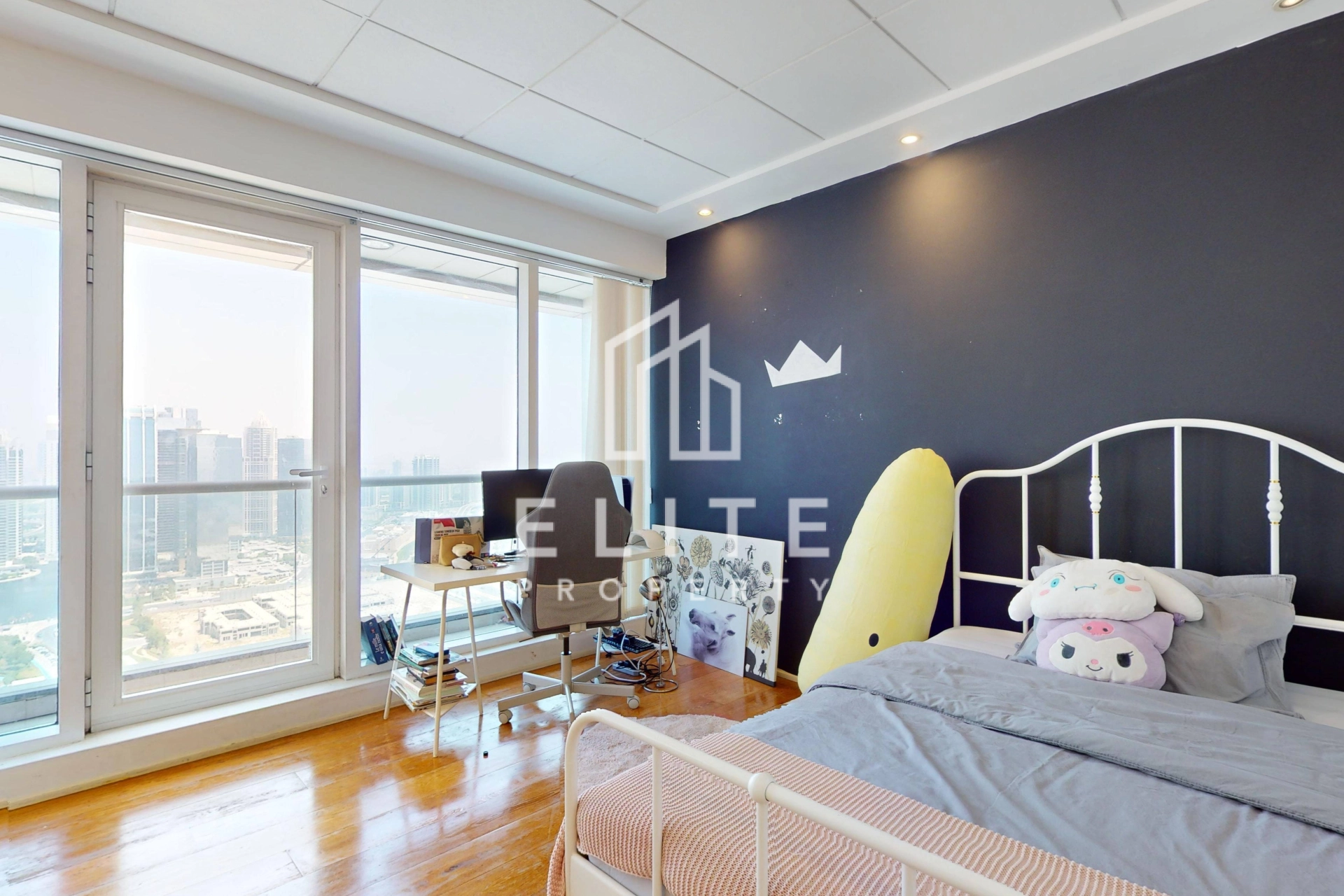 FAIRMONT RESIDENCES