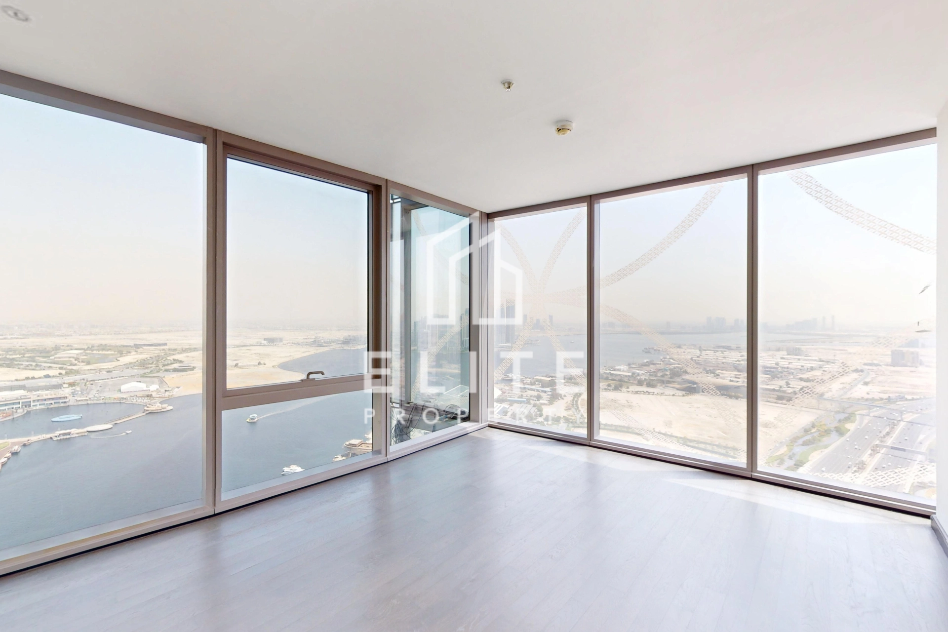 FAIRMONT RESIDENCES
