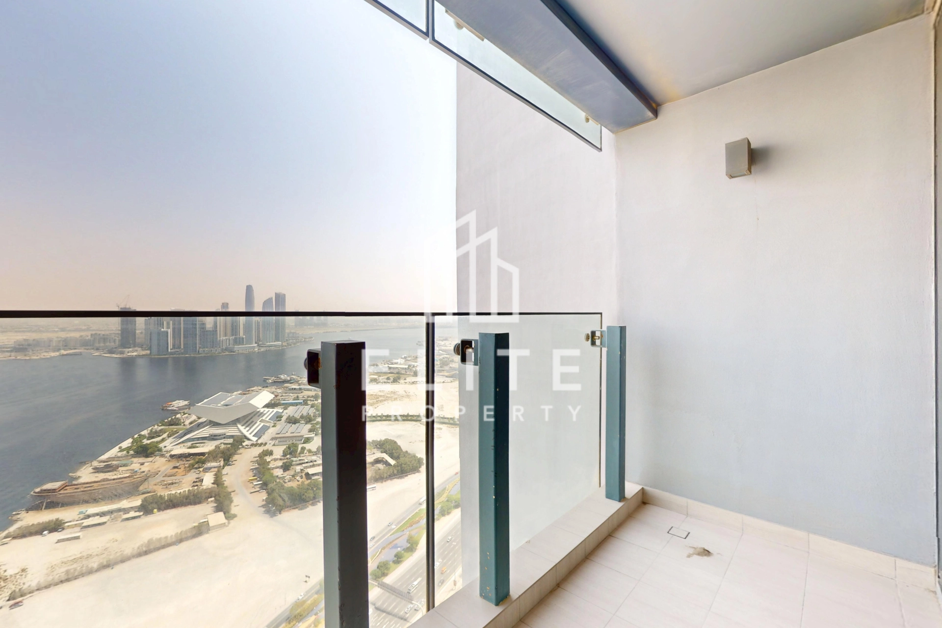 FAIRMONT RESIDENCES