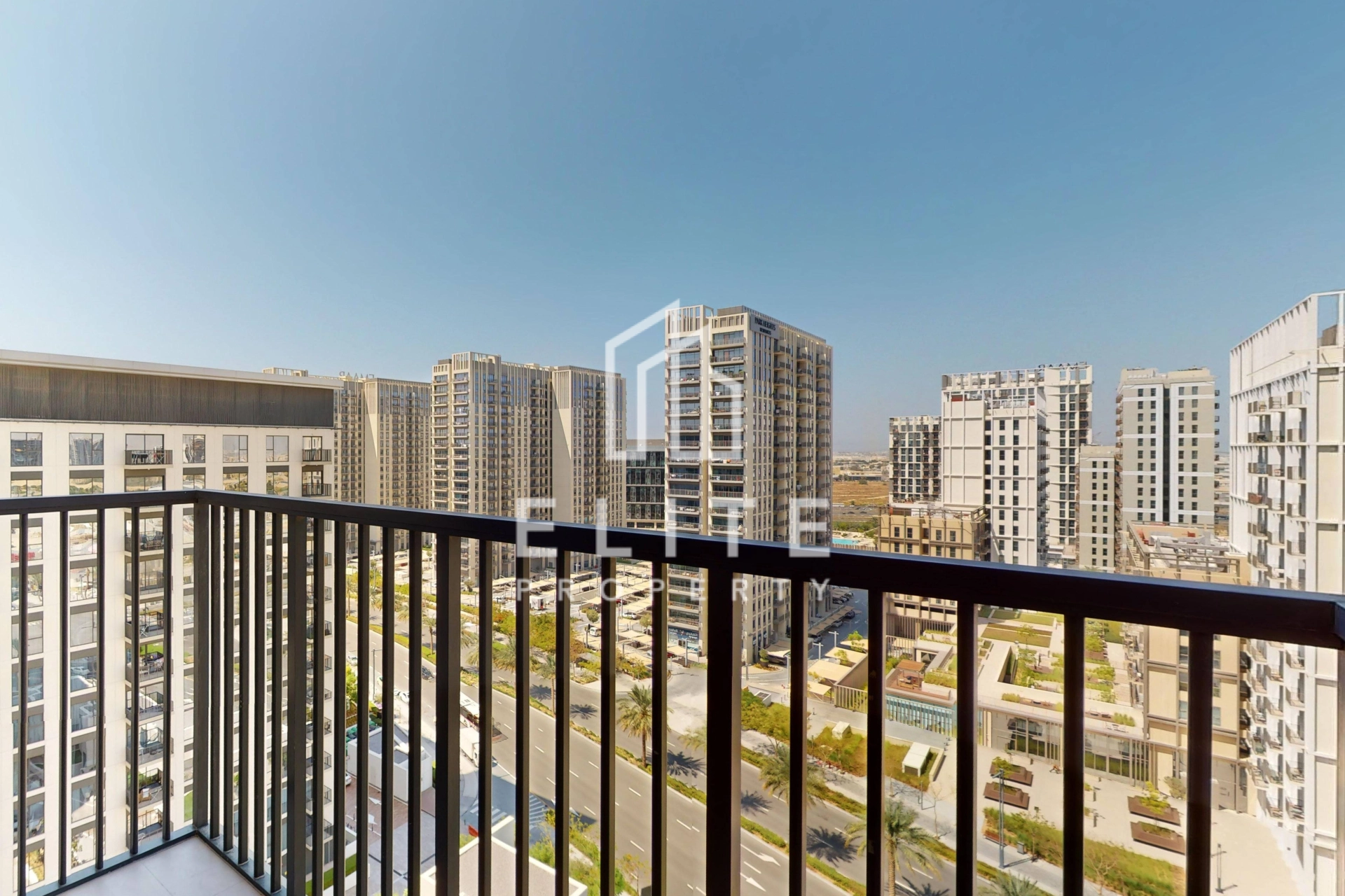 FAIRMONT RESIDENCES