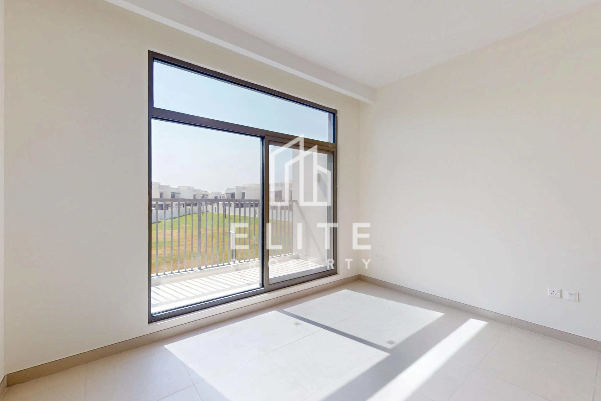 FAIRMONT RESIDENCES