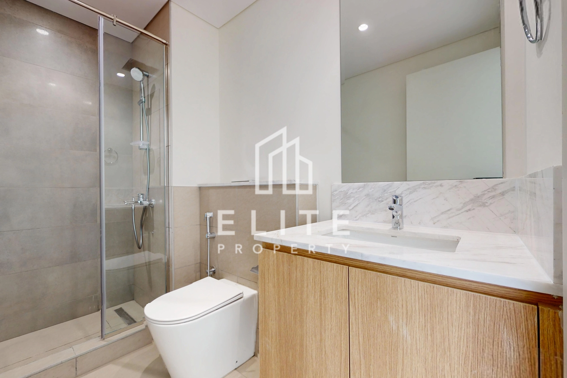 FAIRMONT RESIDENCES
