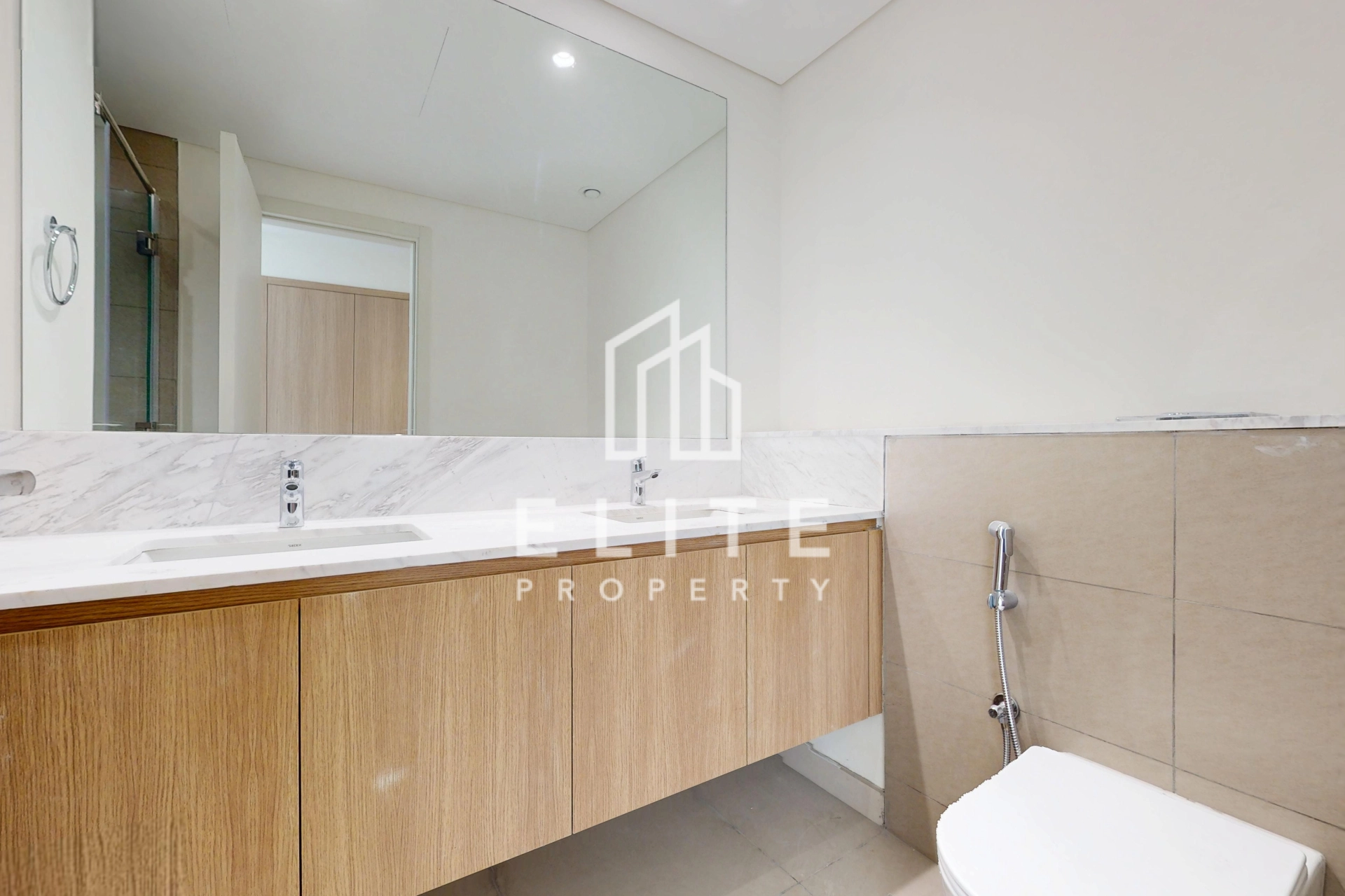 FAIRMONT RESIDENCES