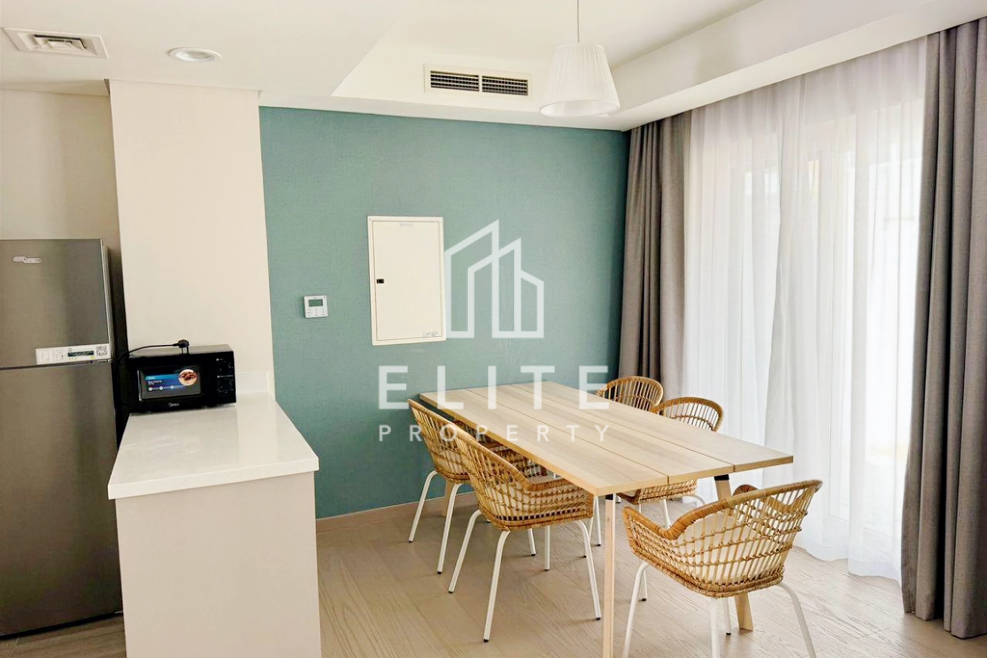 FAIRMONT RESIDENCES