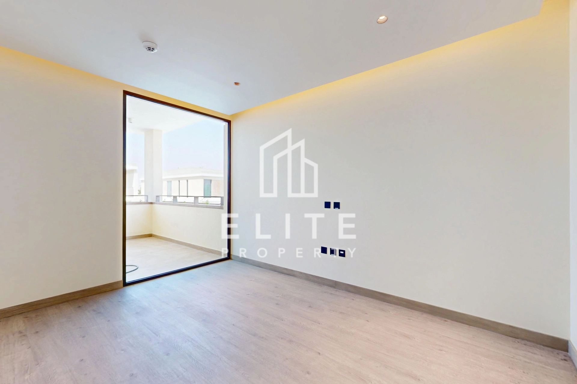 FAIRMONT RESIDENCES