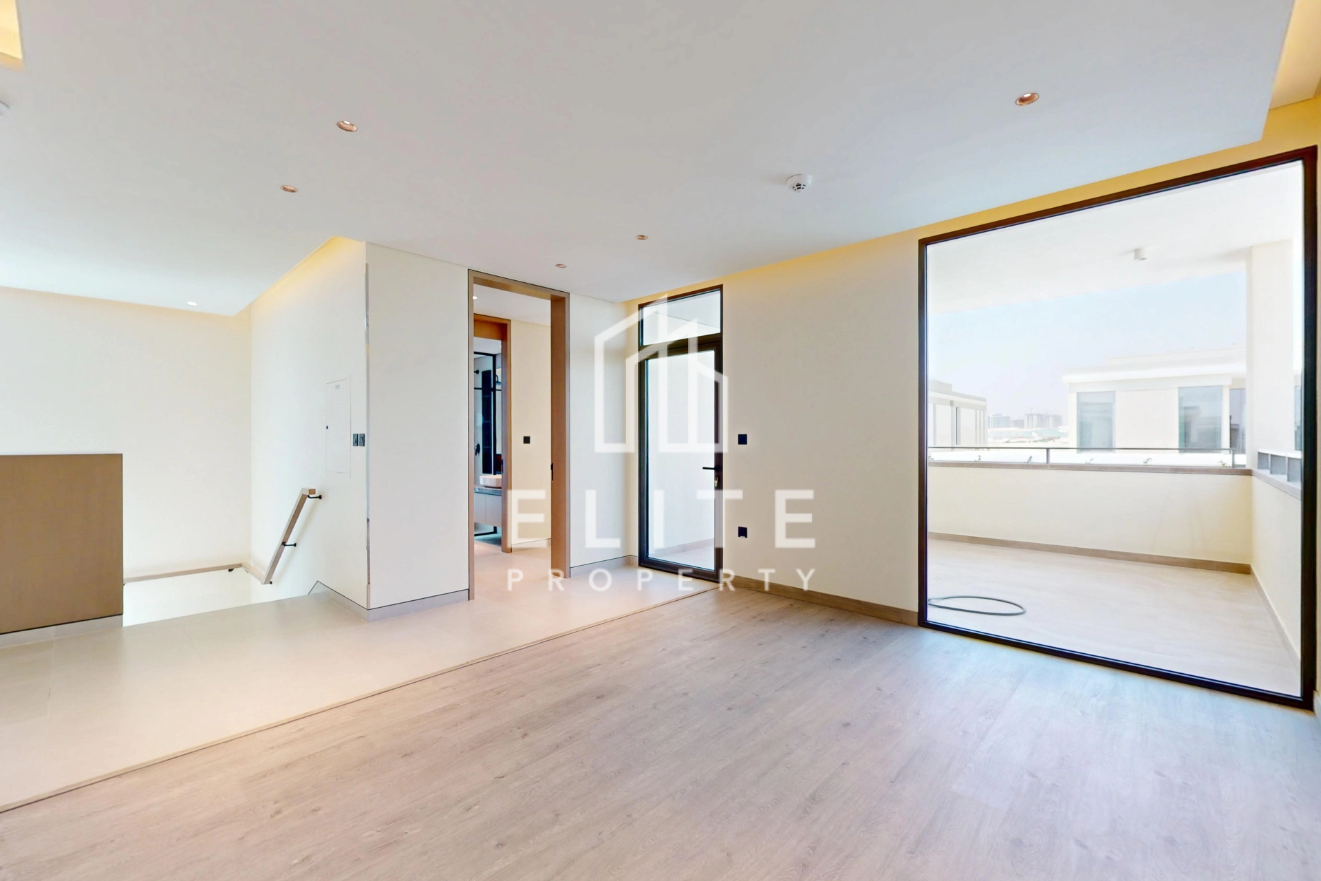 FAIRMONT RESIDENCES
