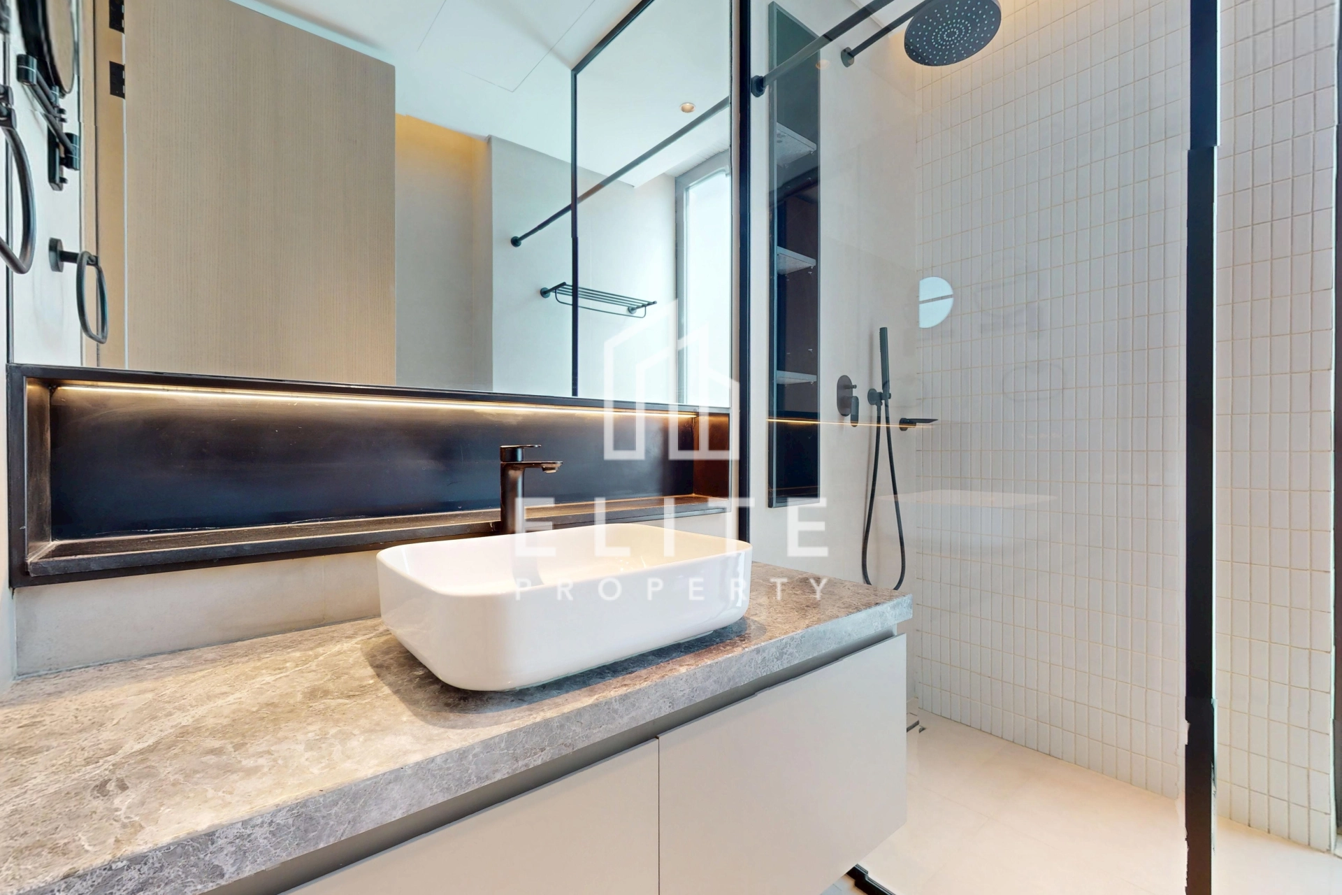 FAIRMONT RESIDENCES