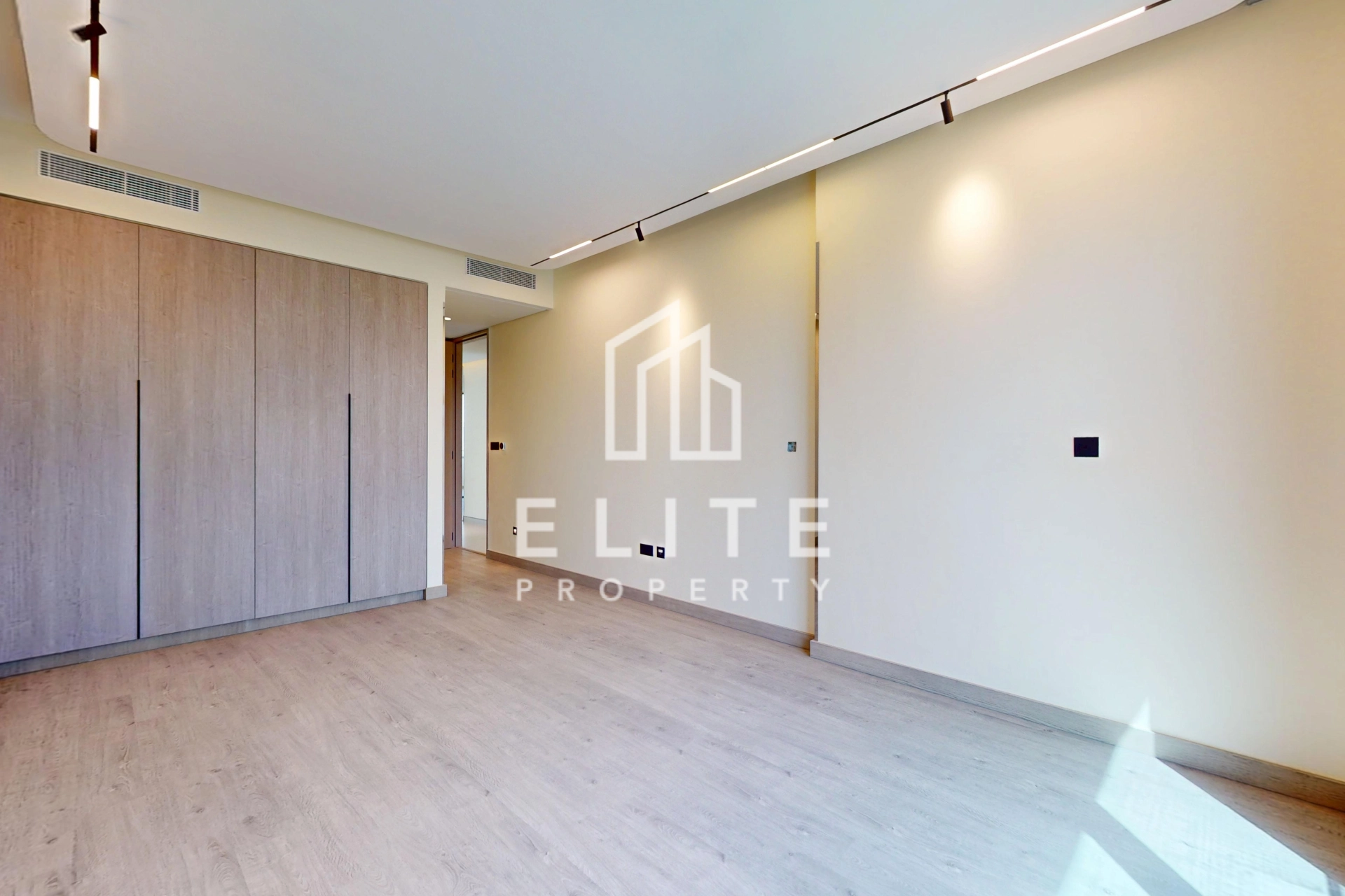 FAIRMONT RESIDENCES