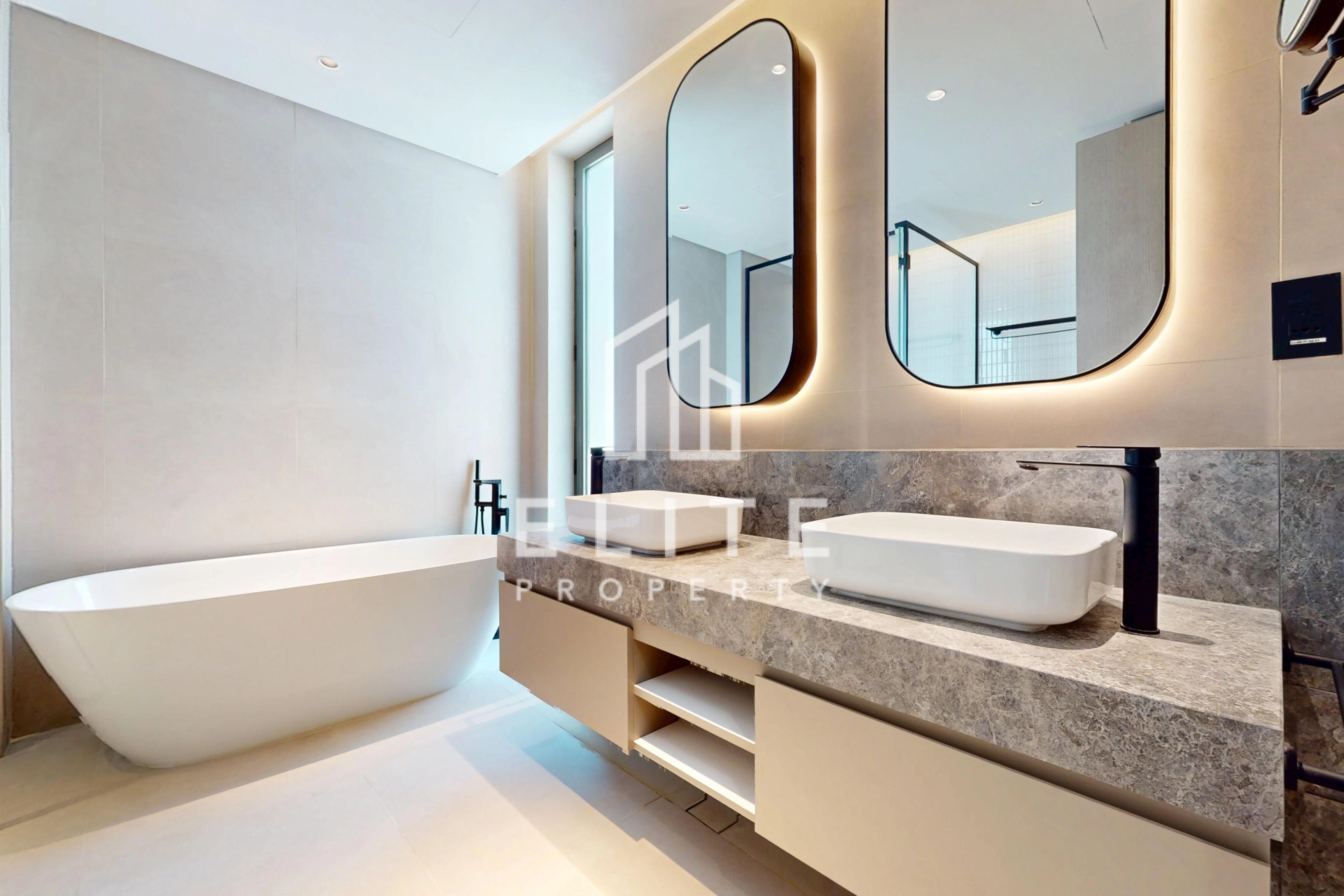 FAIRMONT RESIDENCES