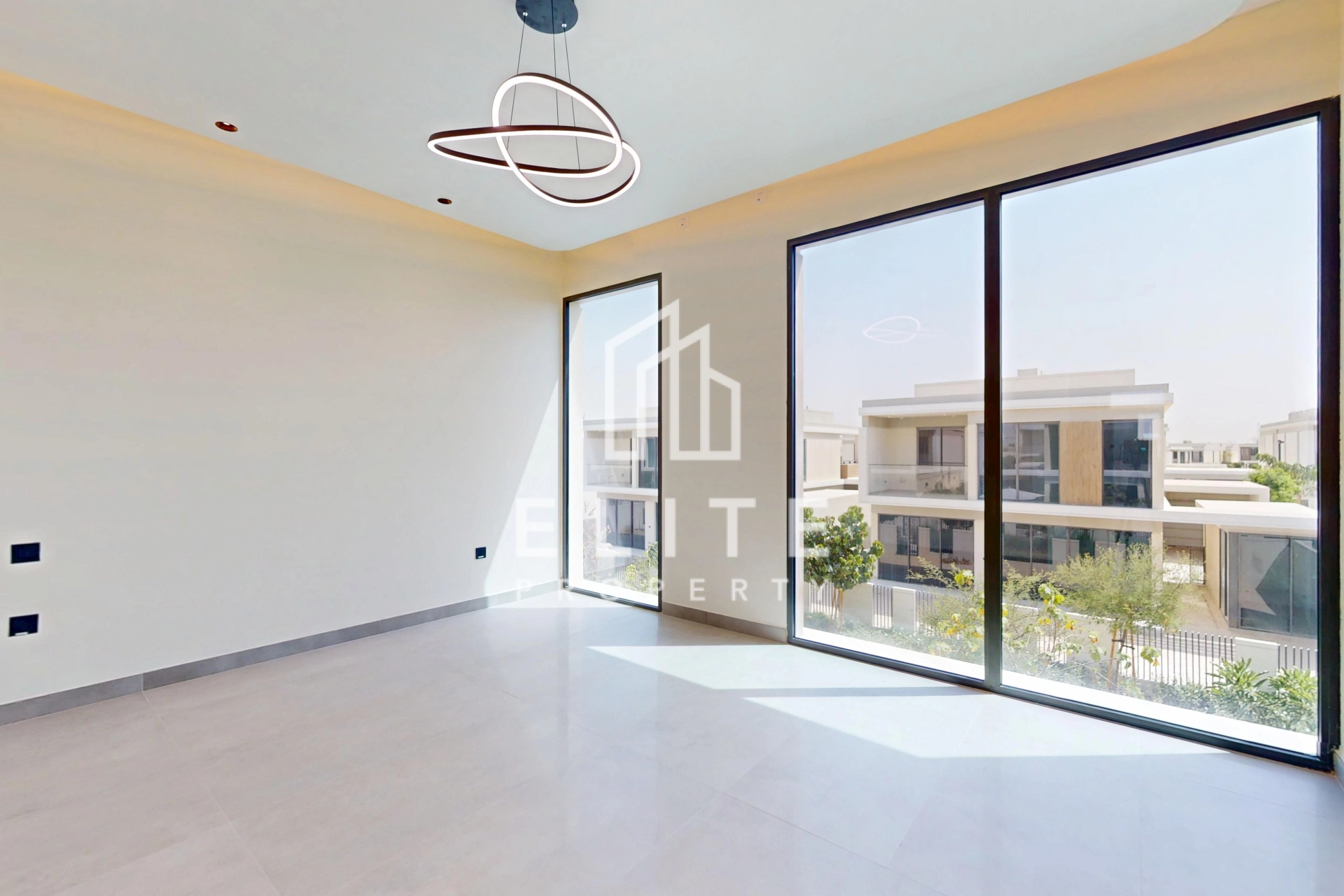 FAIRMONT RESIDENCES