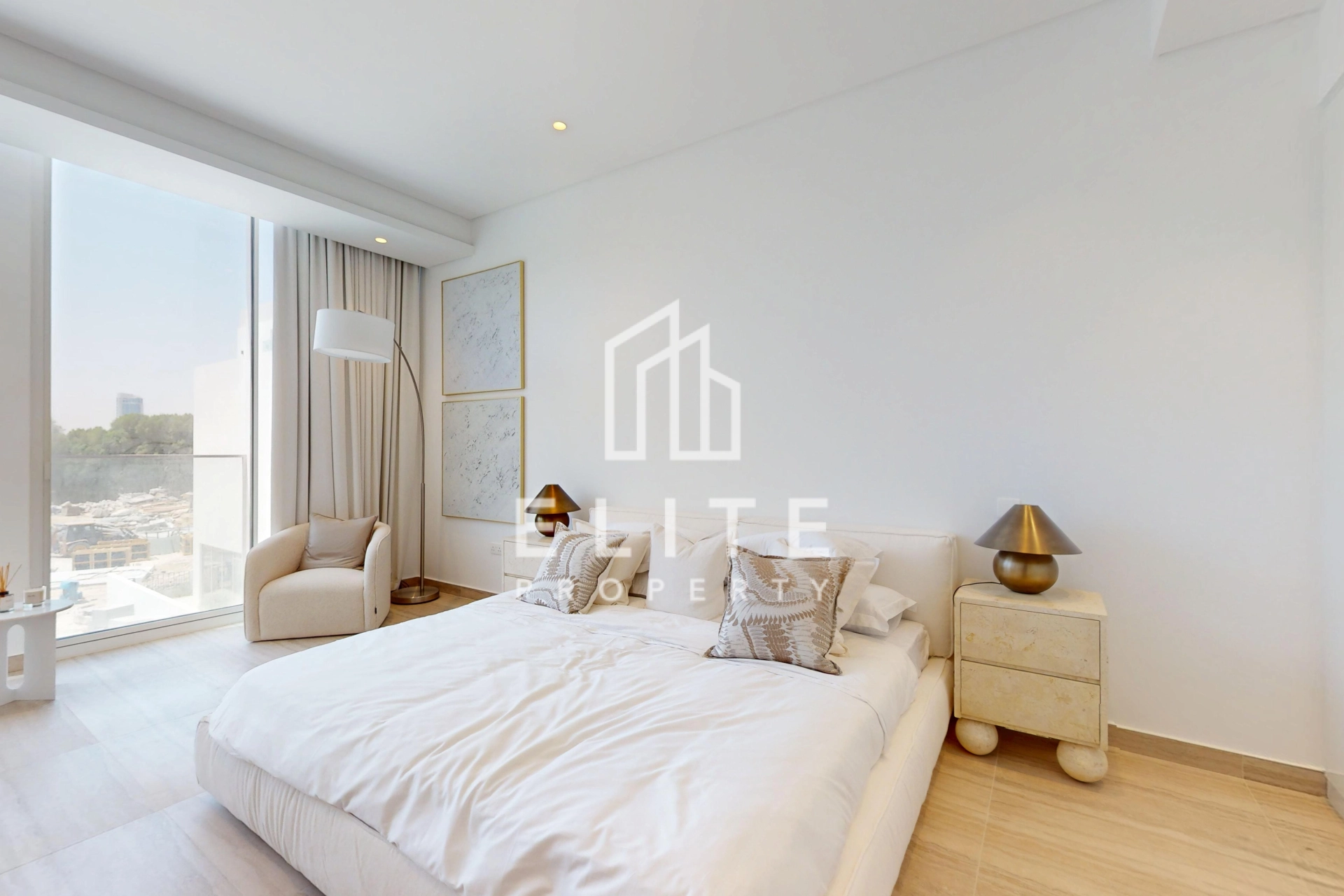 FAIRMONT RESIDENCES