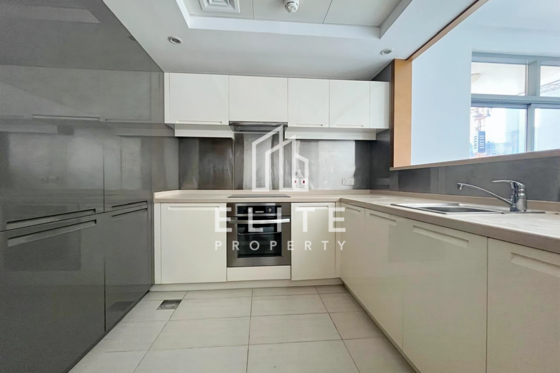 FAIRMONT RESIDENCES
