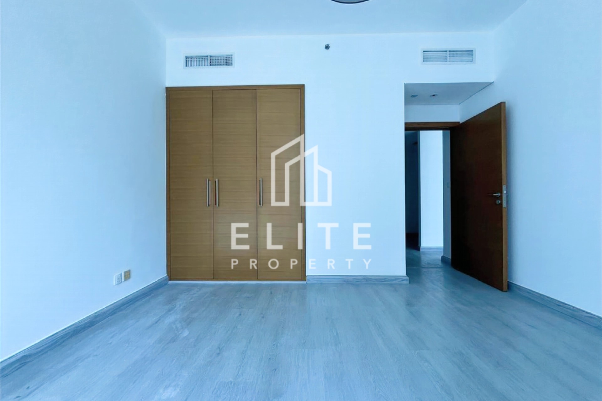 FAIRMONT RESIDENCES
