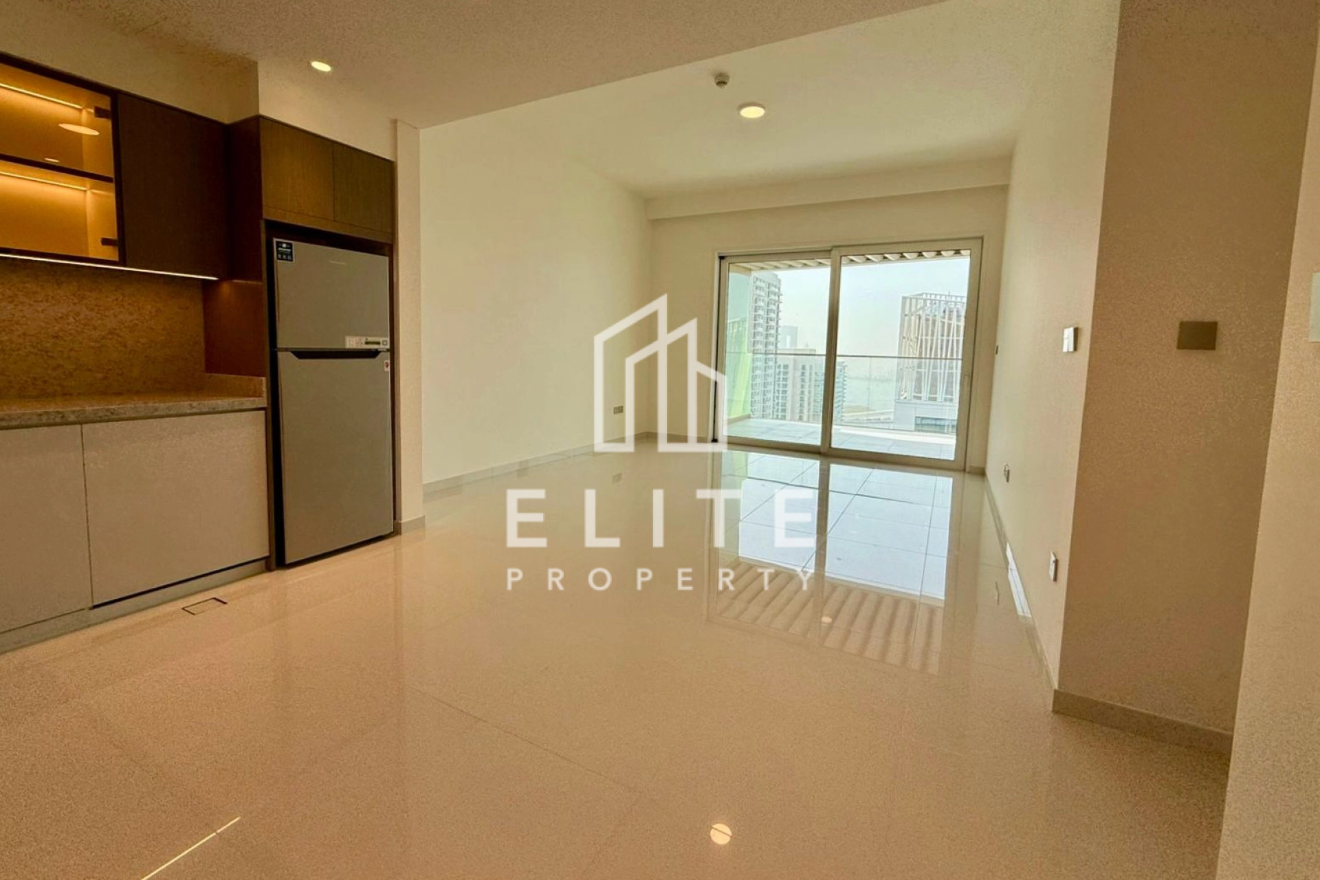 FAIRMONT RESIDENCES
