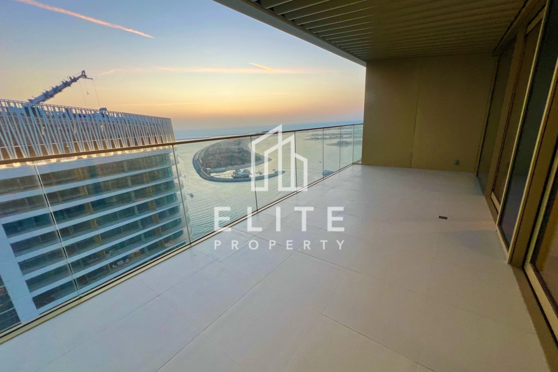 FAIRMONT RESIDENCES