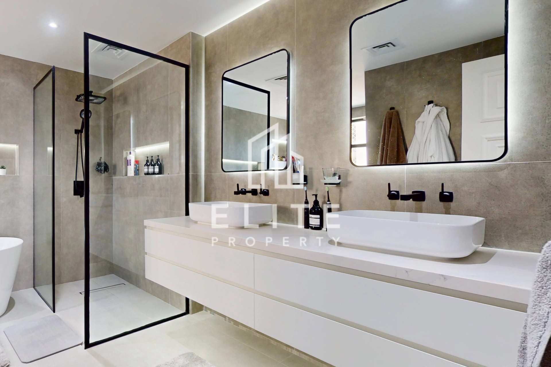 FAIRMONT RESIDENCES