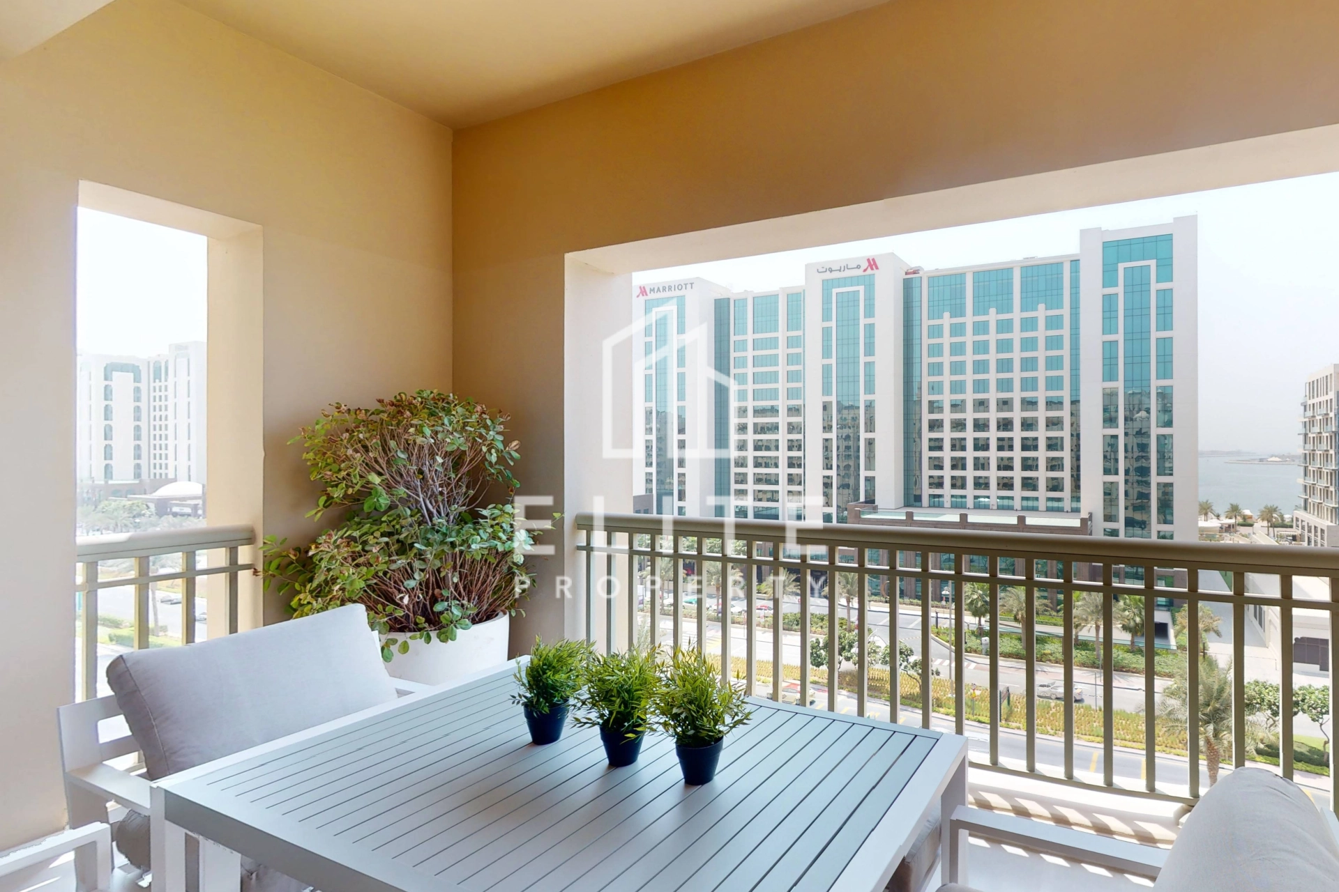 FAIRMONT RESIDENCES