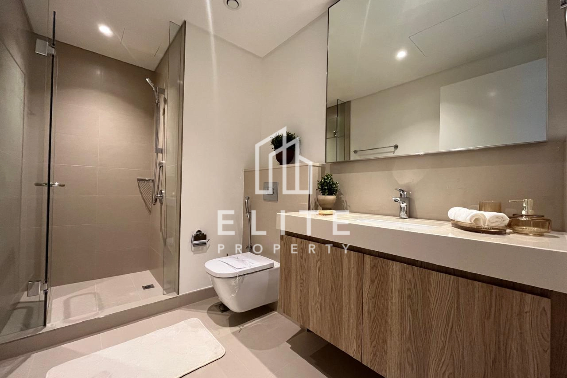 FAIRMONT RESIDENCES