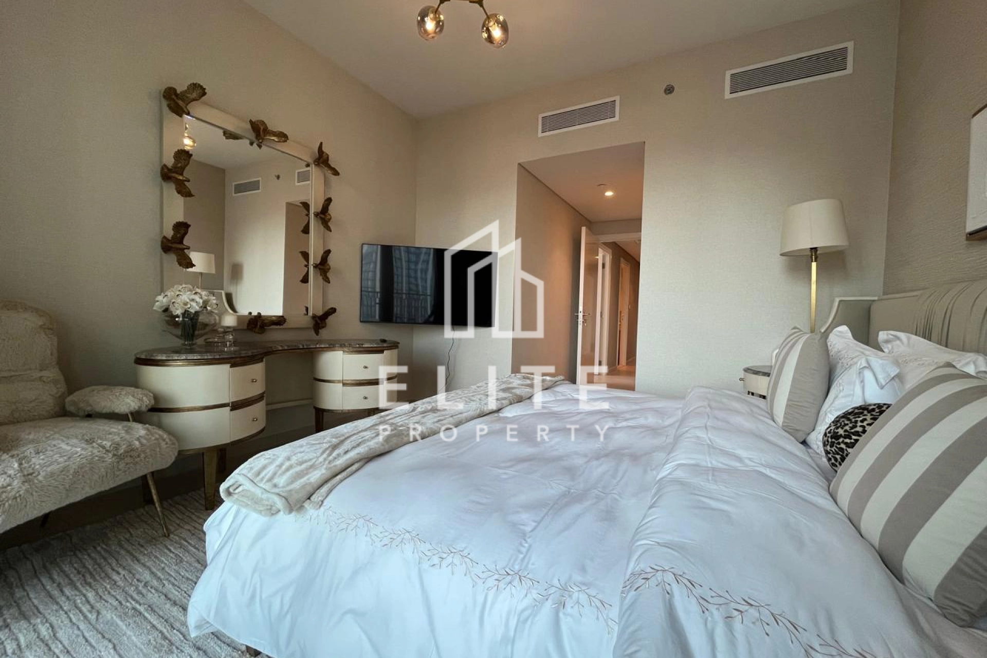 FAIRMONT RESIDENCES