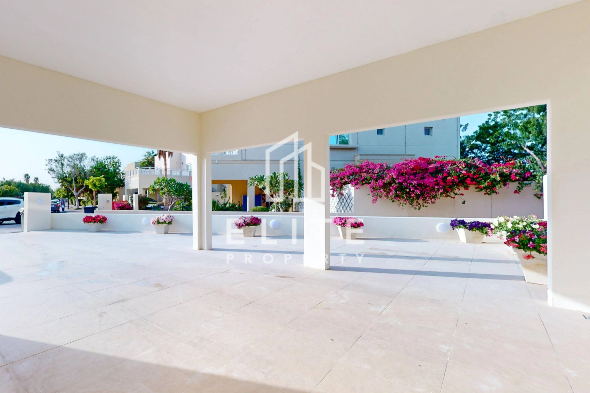 FAIRMONT RESIDENCES