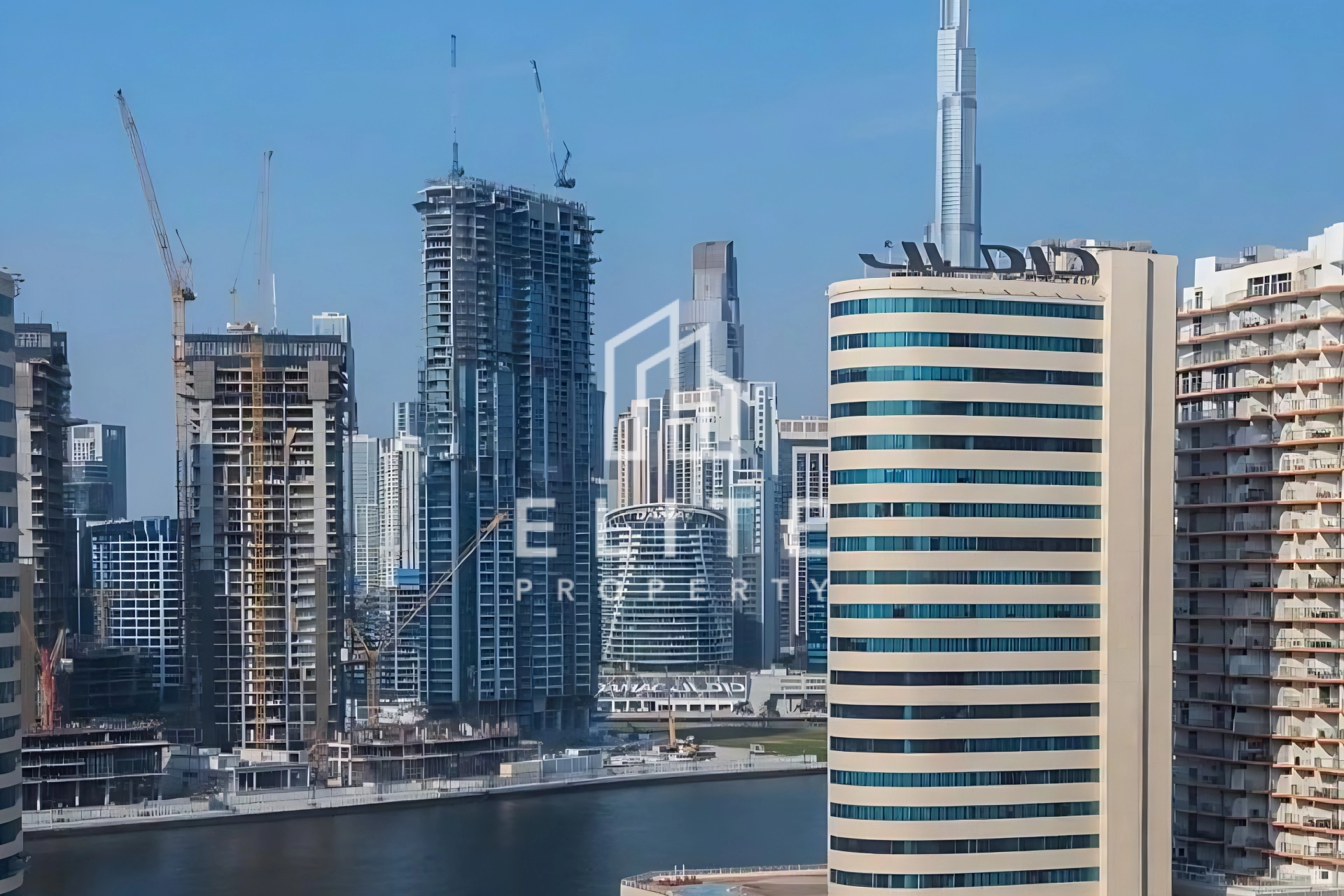 FAIRMONT RESIDENCES