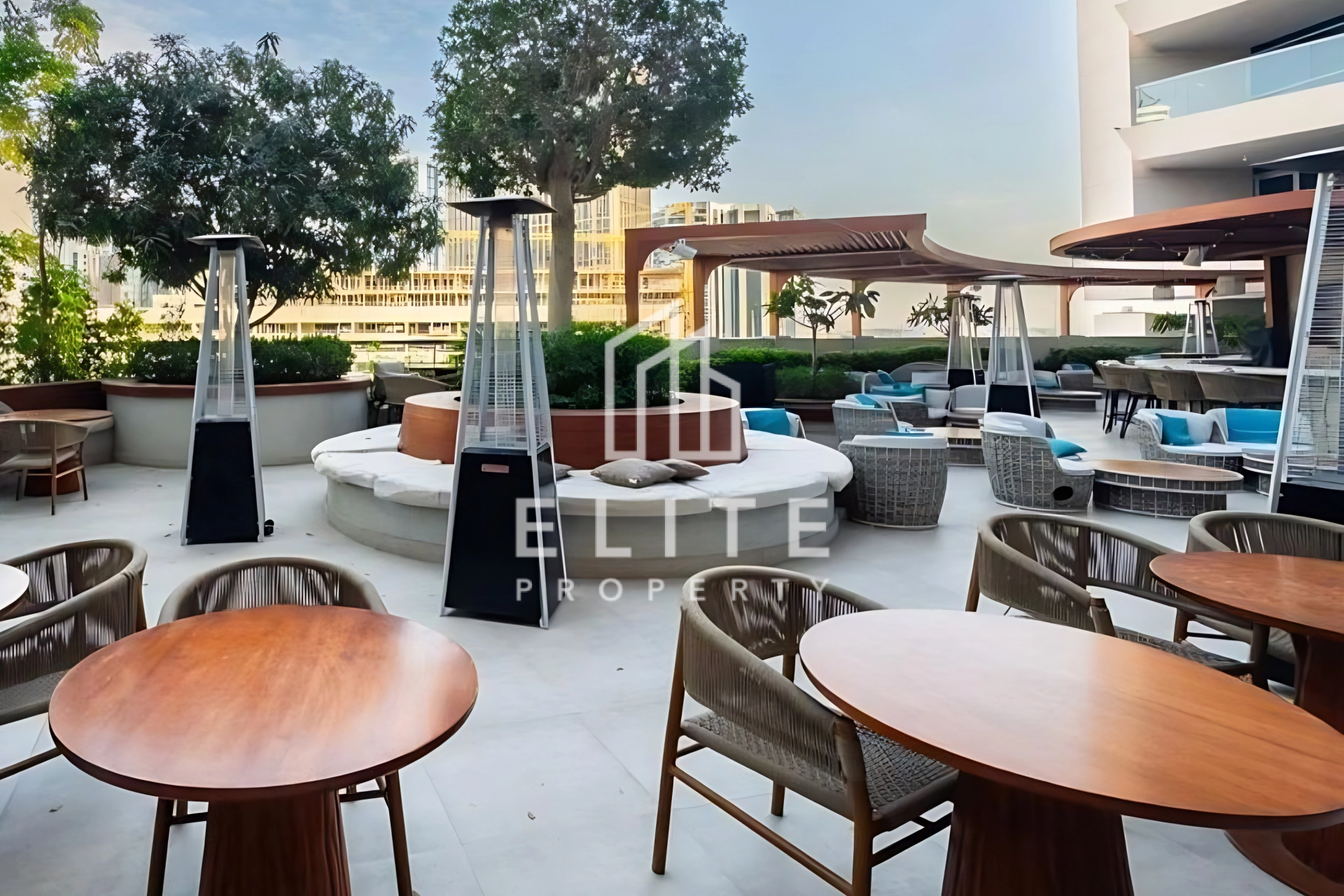 FAIRMONT RESIDENCES