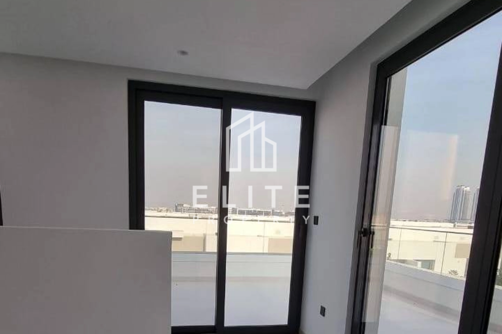 FAIRMONT RESIDENCES